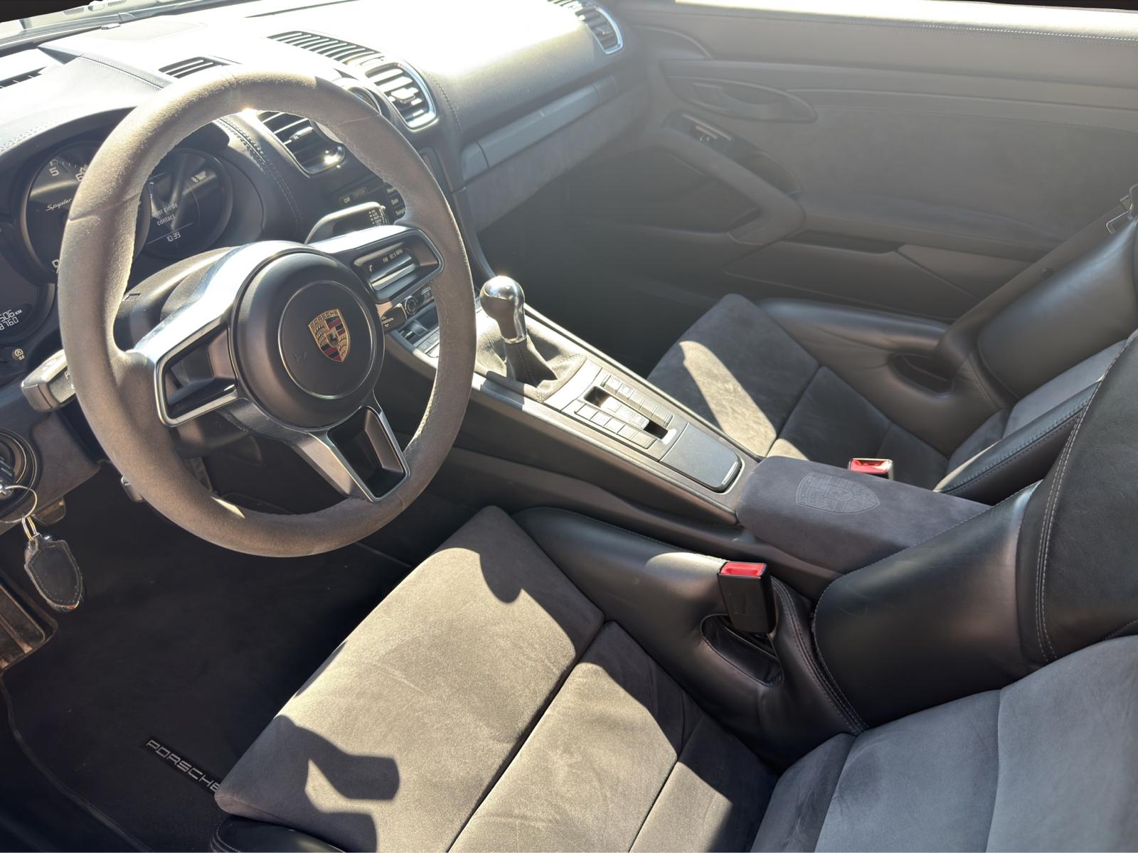 PORSCHE Boxster Spyder 3.8-image-16