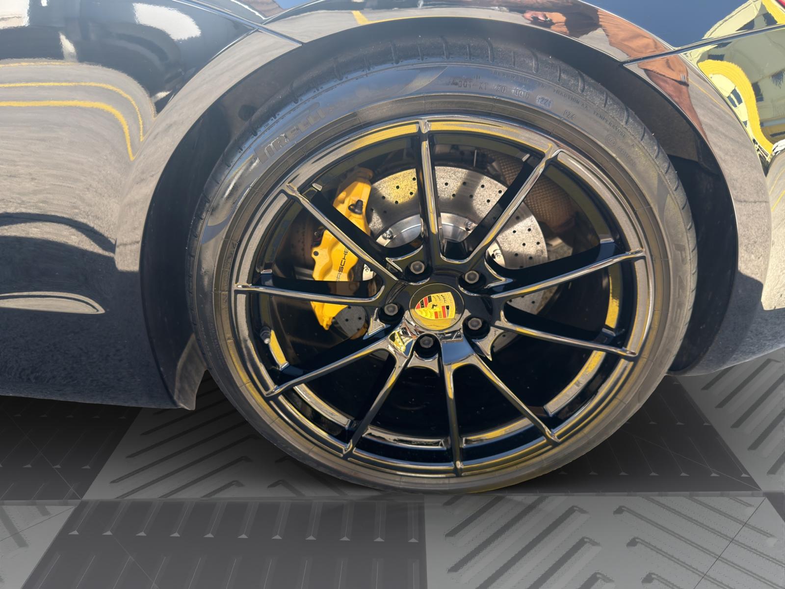 PORSCHE Boxster Spyder 3.8-image-28