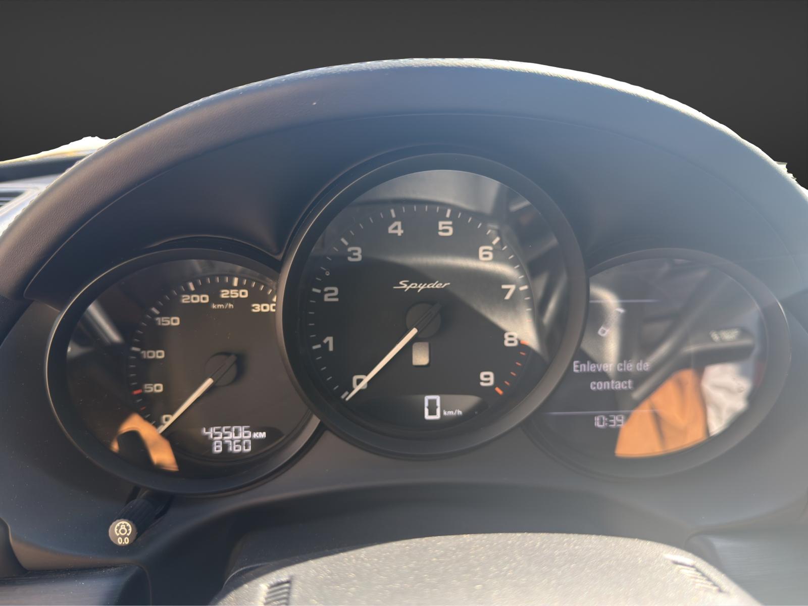 PORSCHE Boxster Spyder 3.8-image-17