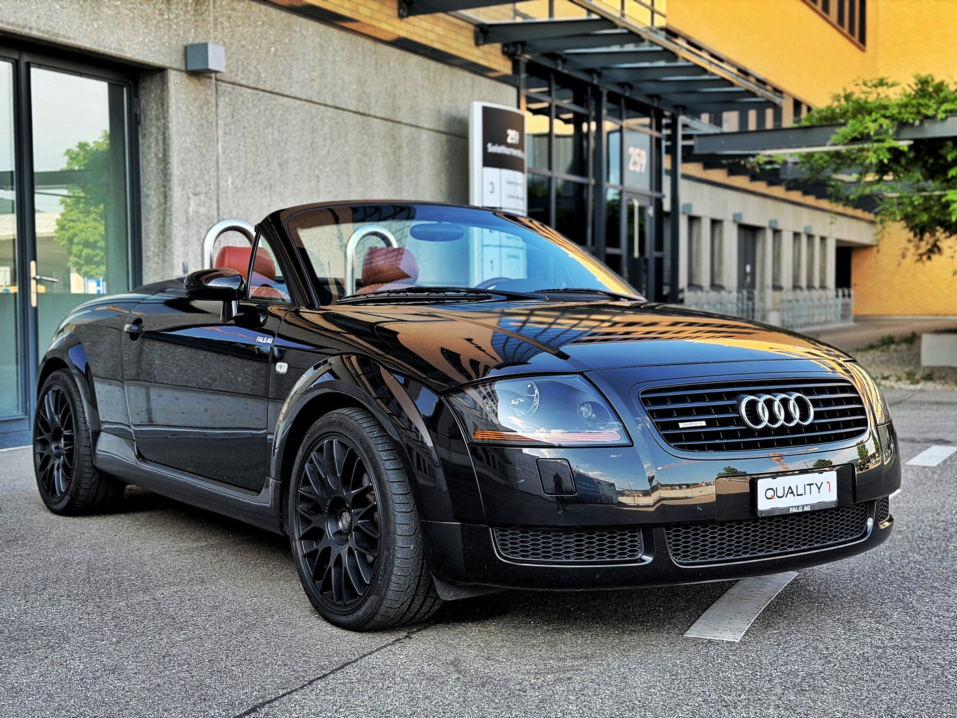 AUDI TT Roadster 1.8 T quattro-image-5