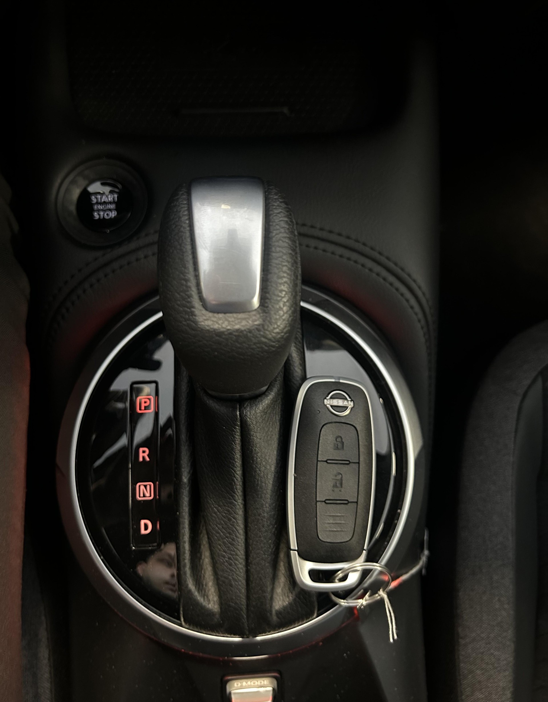 NISSAN Juke 1.0 DIG-T N-Connecta-image-12