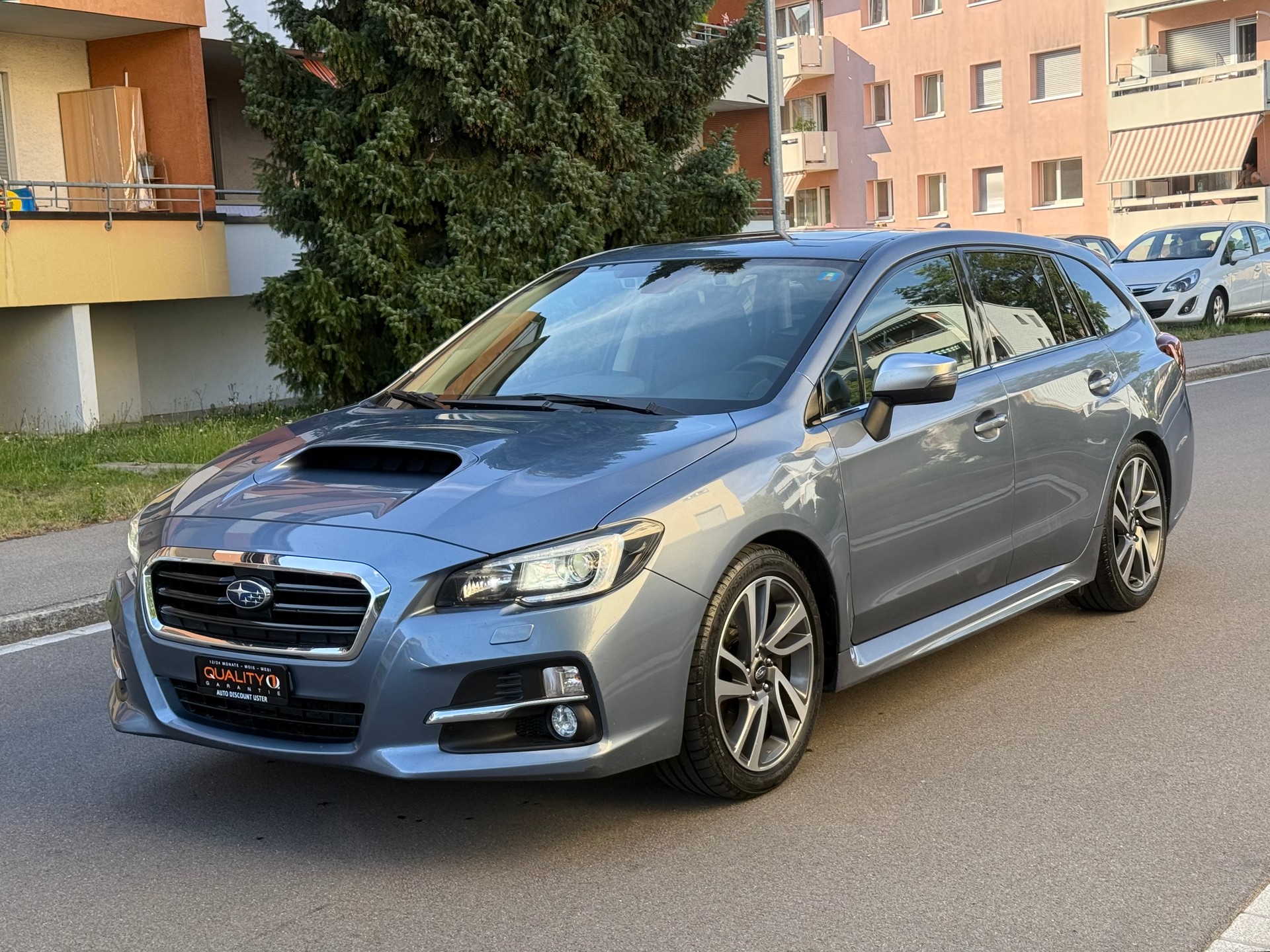SUBARU Levorg 1.6DIT Luxury S AWD Lineartronic-image-2