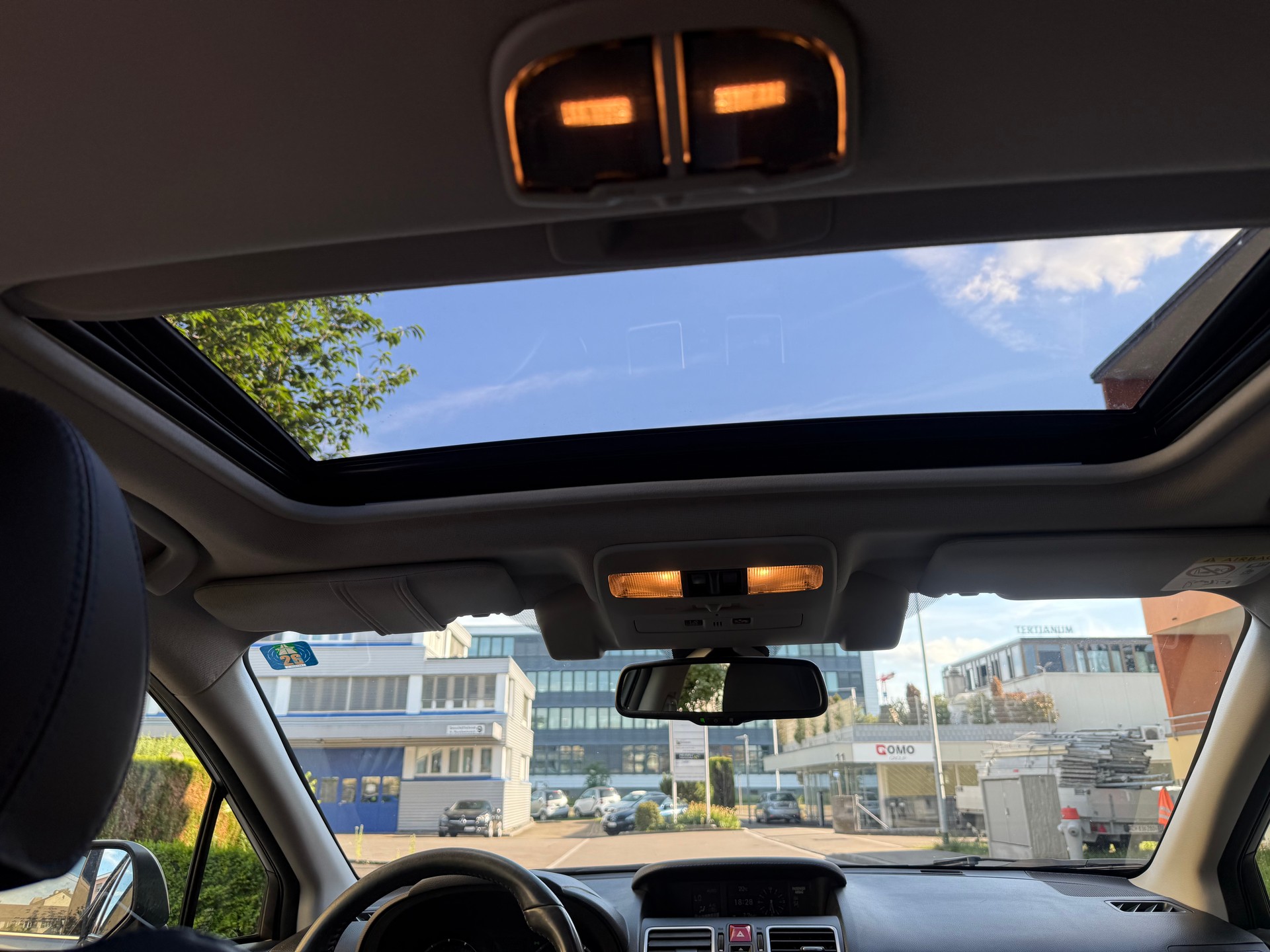 SUBARU Levorg 1.6DIT Luxury S AWD Lineartronic-image-10