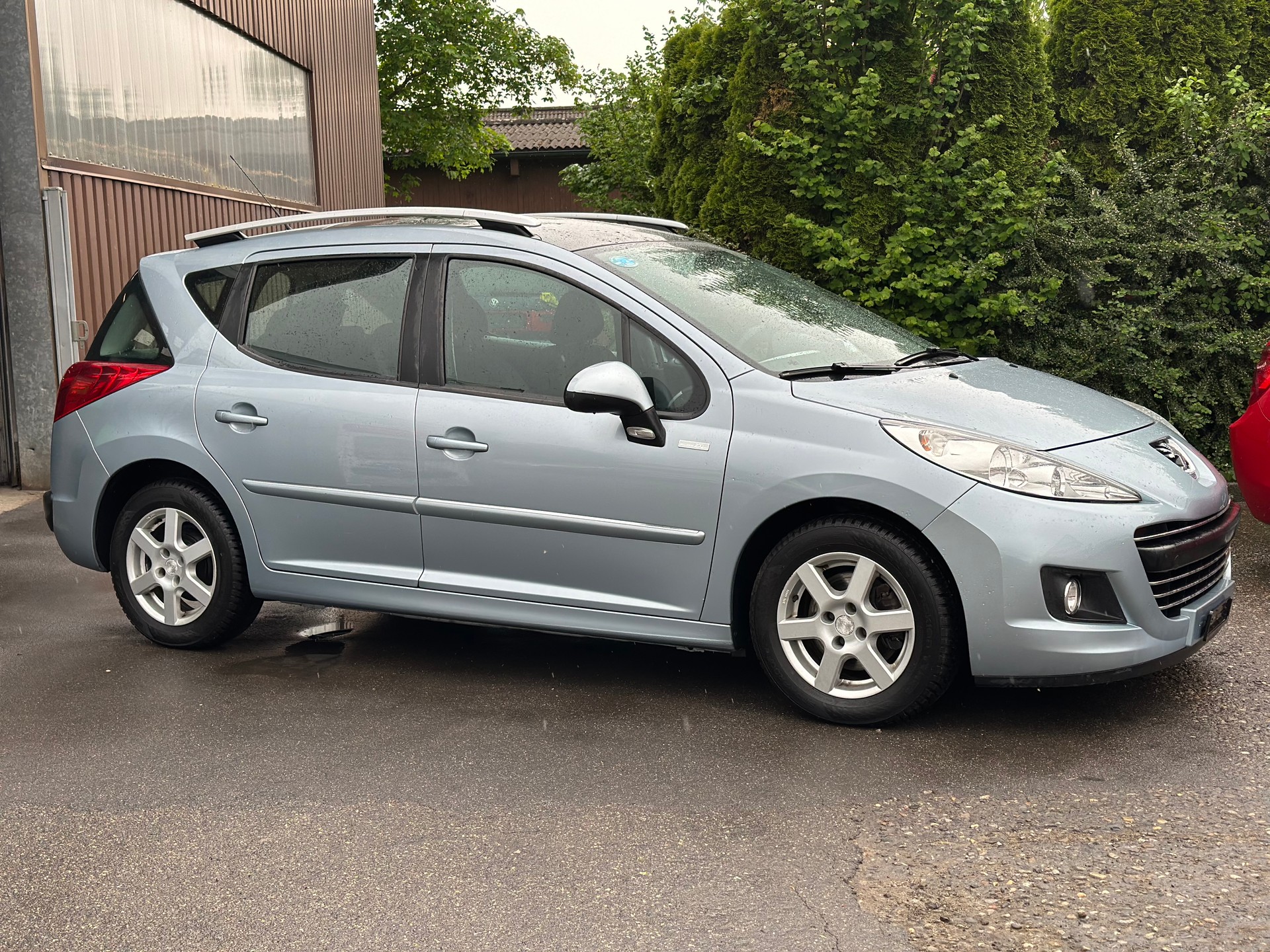 PEUGEOT 207 SW 1.4 16V Millesim 200-image-1