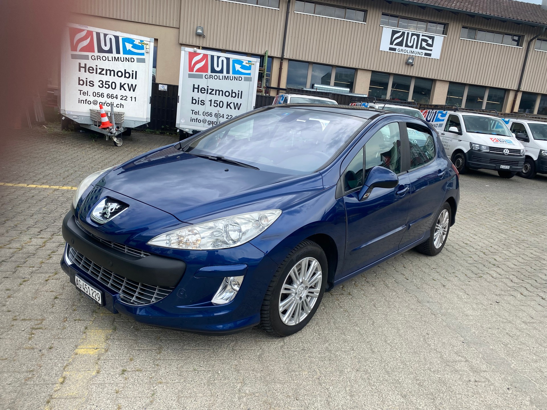 PEUGEOT 308 2.0 HDI XSI-image-1