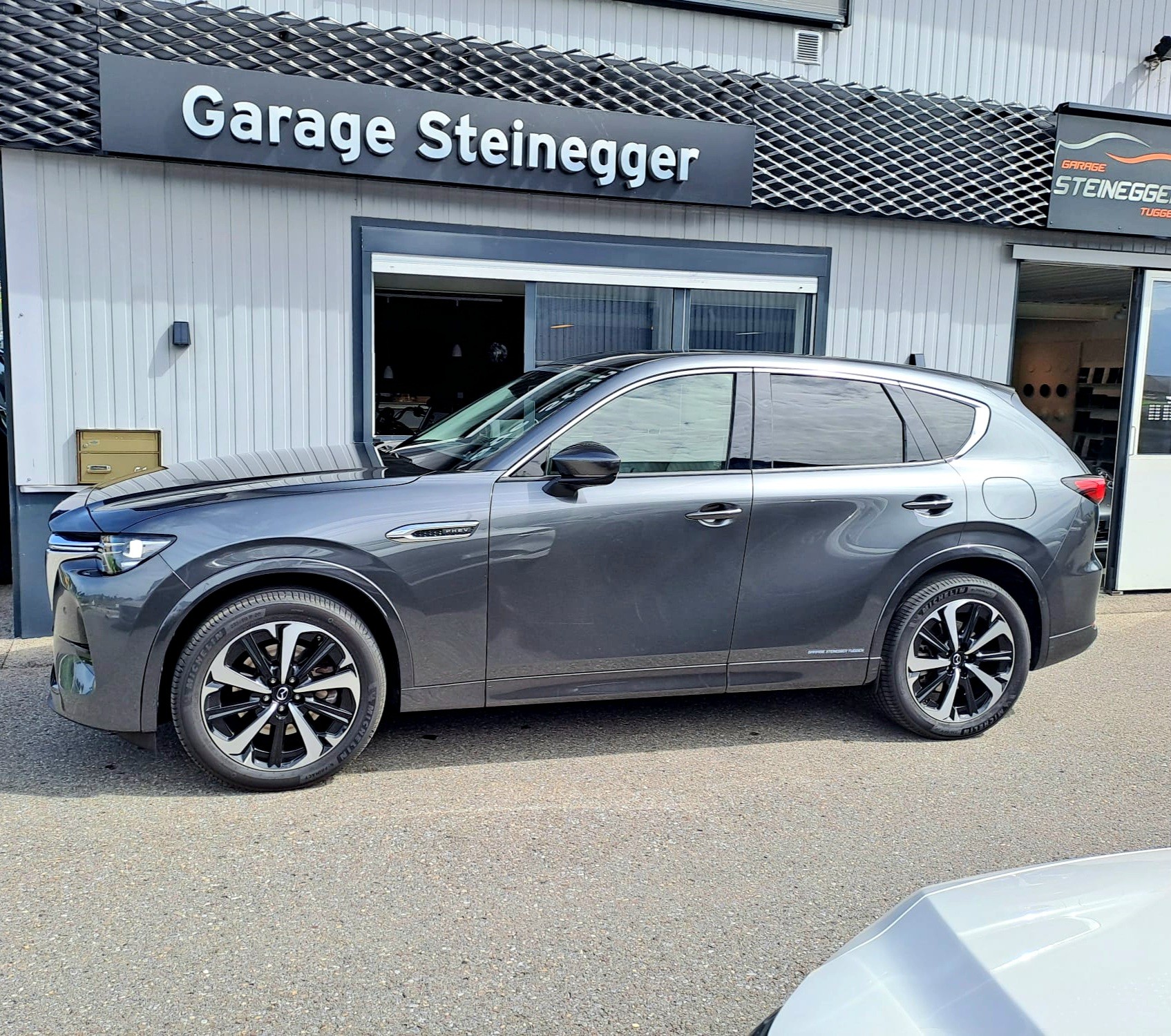 MAZDA CX-60 e-Skyactiv PHEV 327 AWD Takumi inkl. AHK 2500kg-image-4
