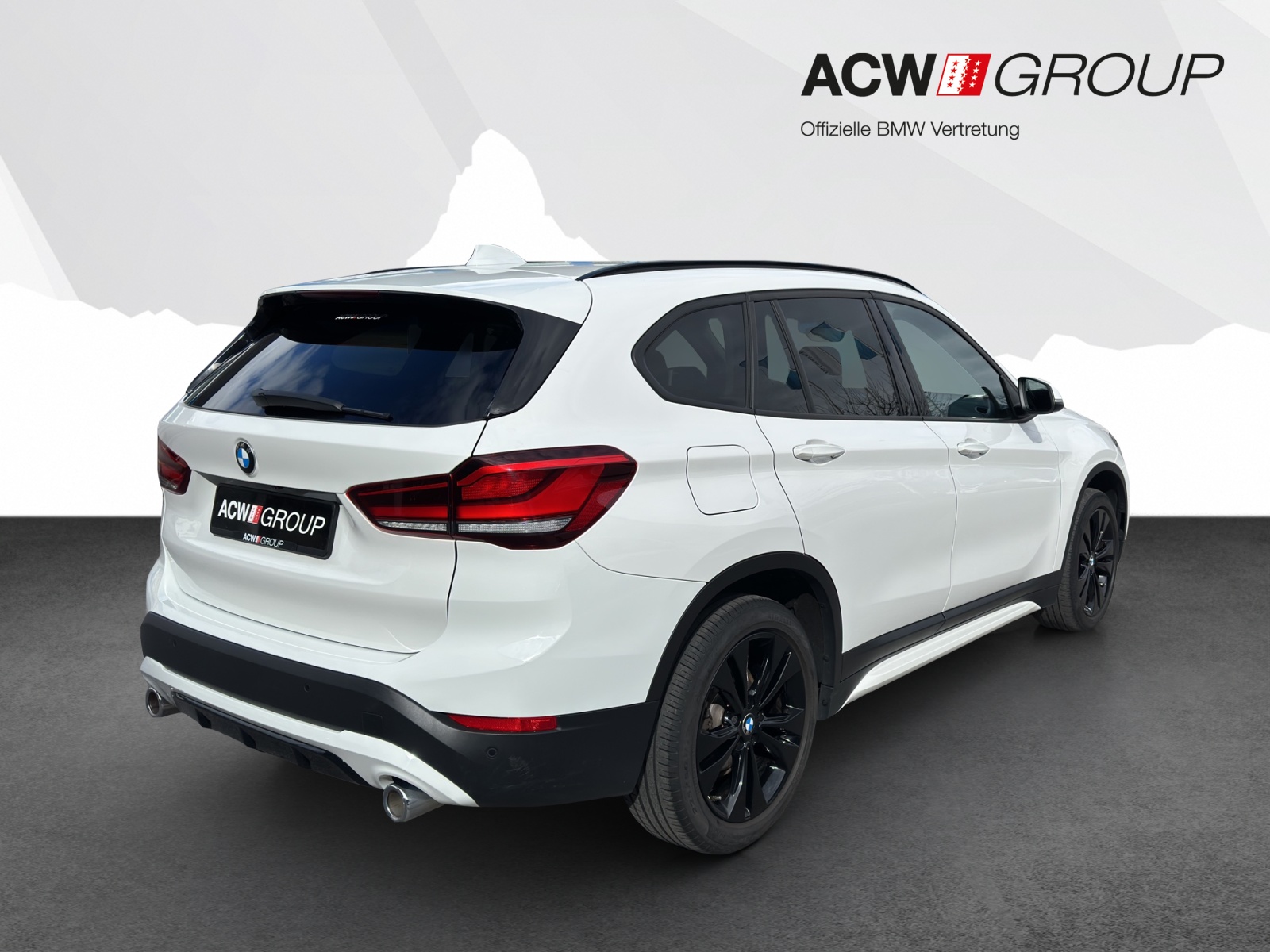 BMW X1 18d xDrive-image-4