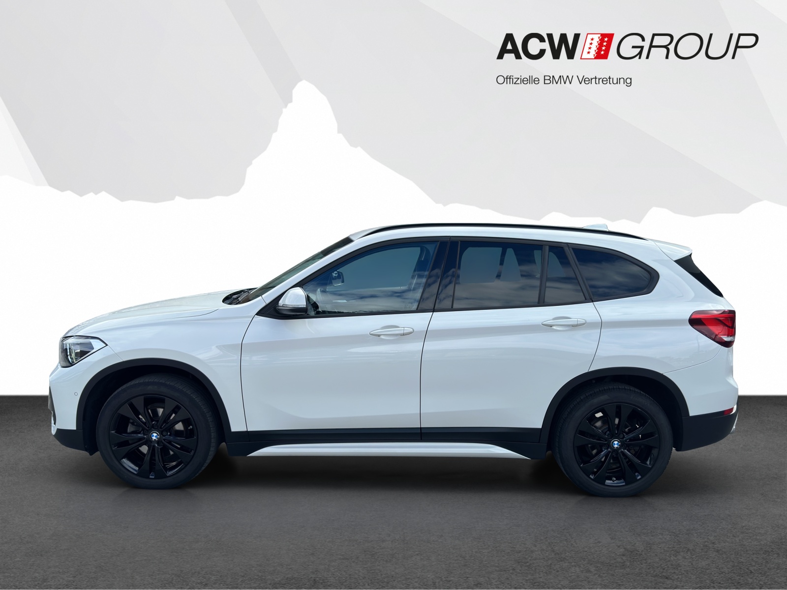 BMW X1 18d xDrive-image-1