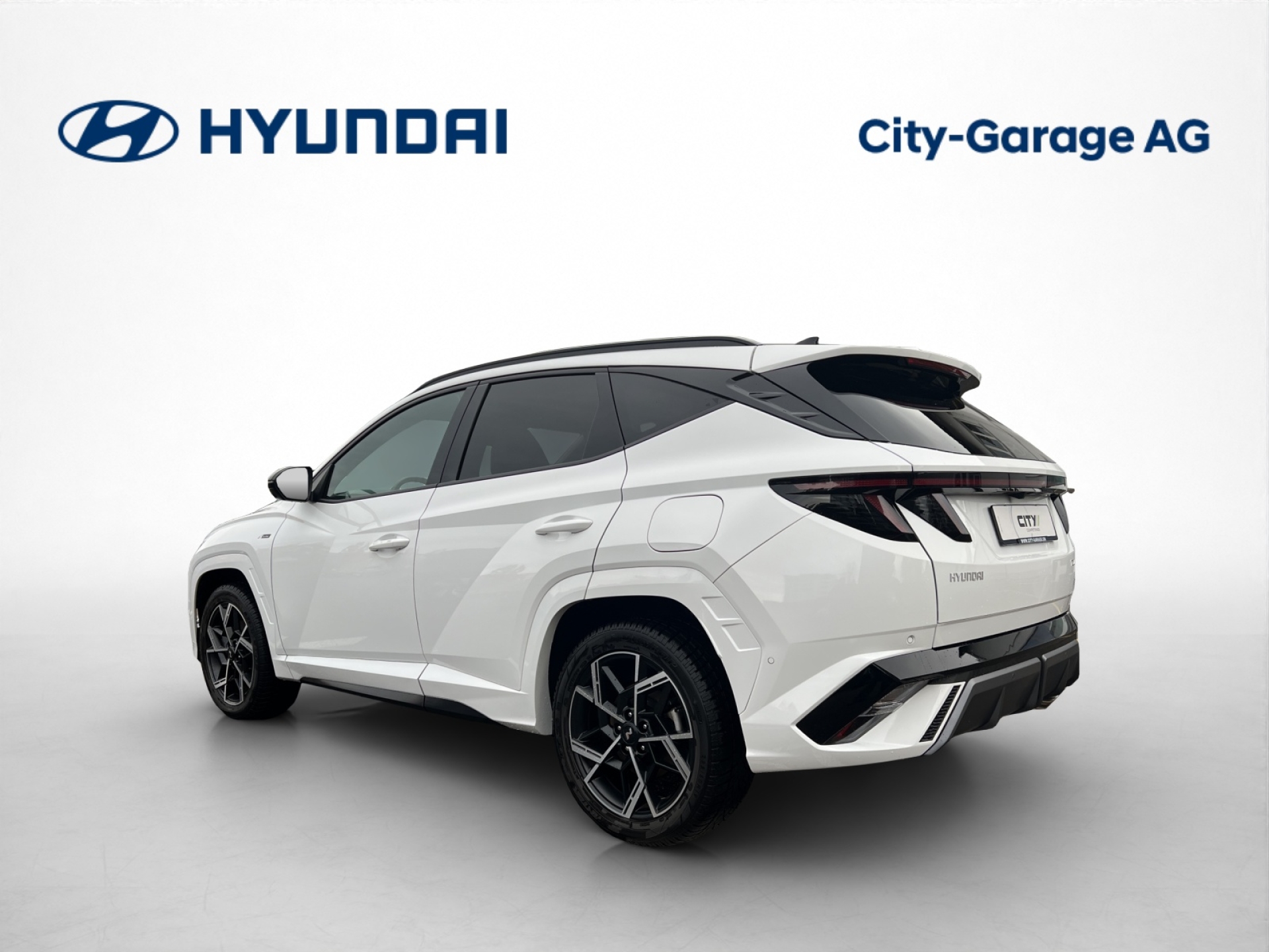 HYUNDAI Tucson 1.6 T-GDi Plug-in Hybrid N-Line Lux 4WD-image-2