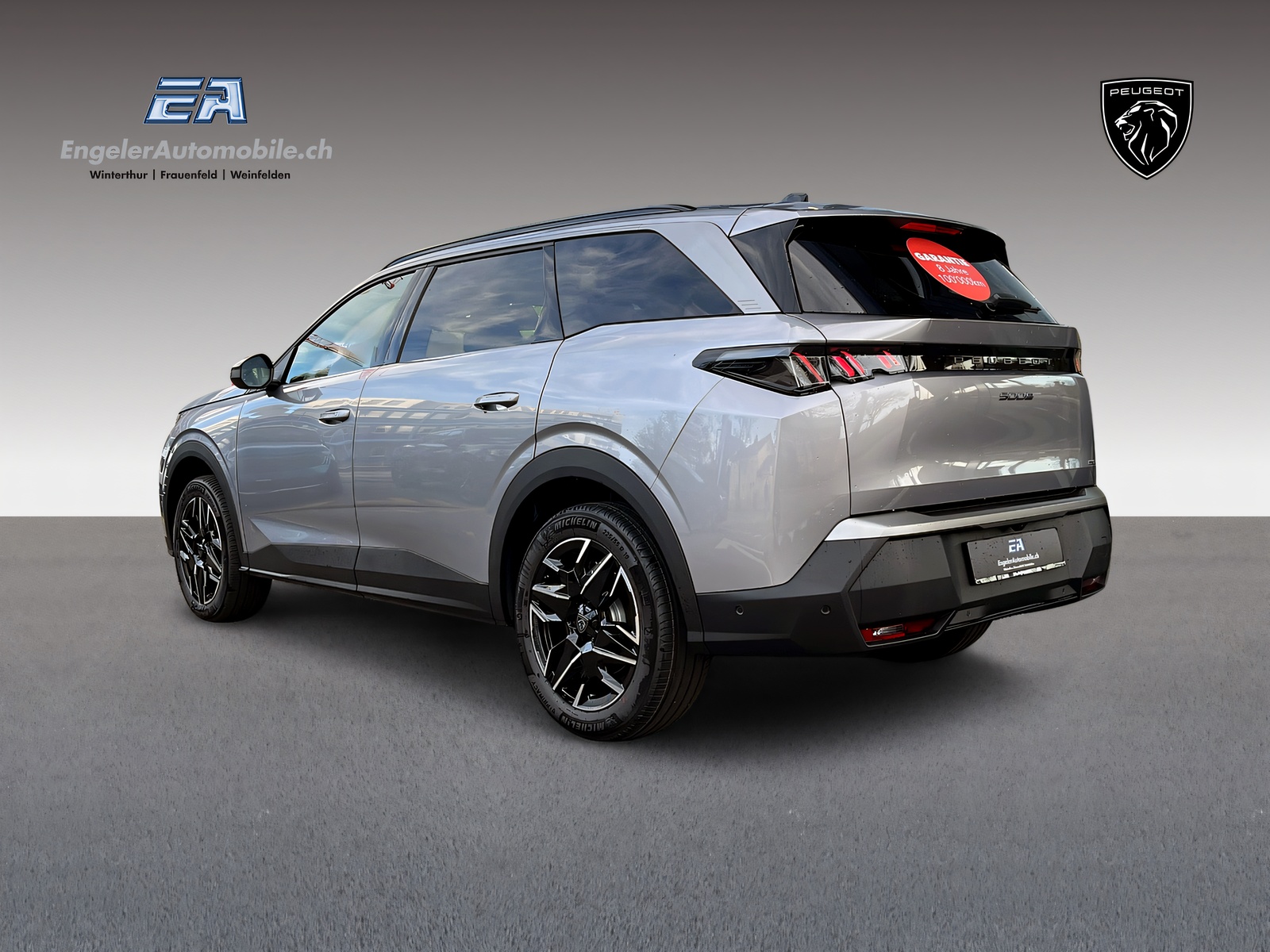 PEUGEOT 5008 1.2 Hybrid Allure Premium-image-3