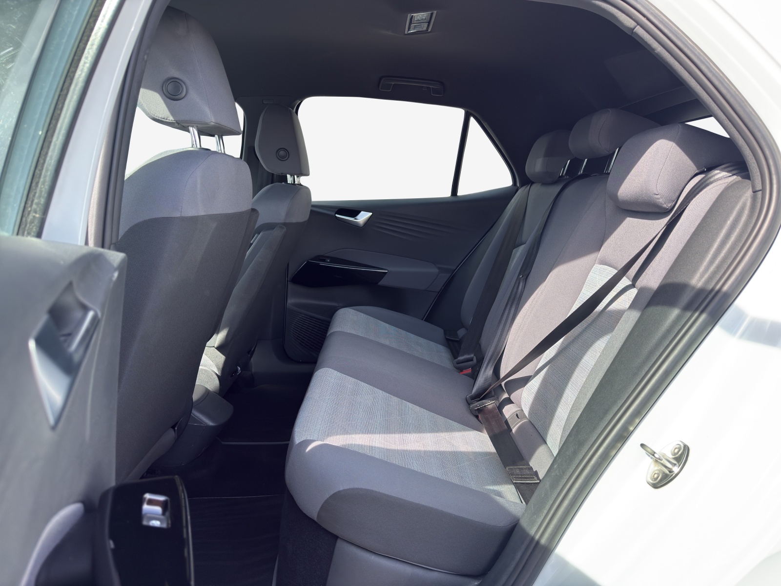 VW ID.3 Pro 58 kWh Basis-image-12