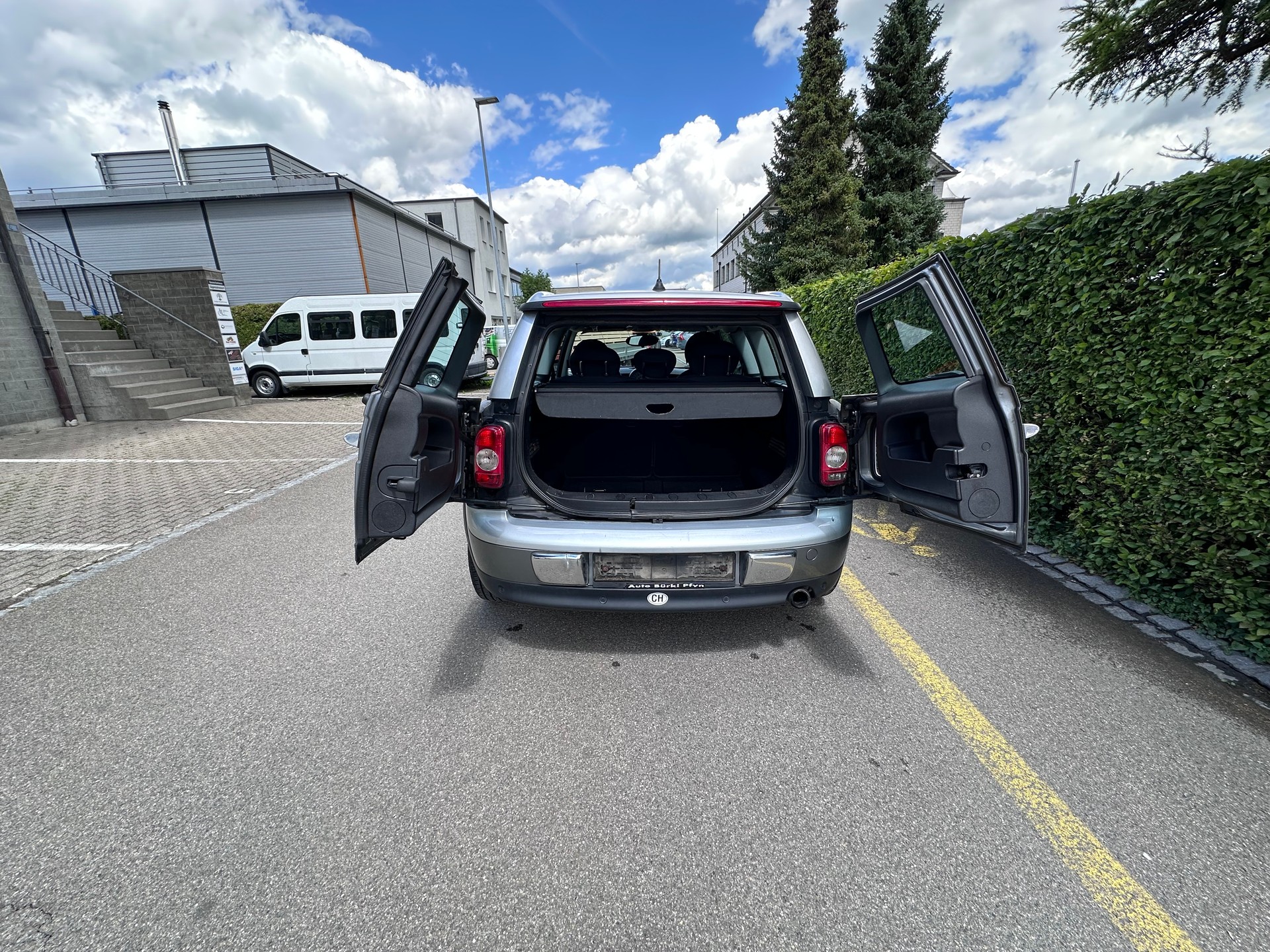 MINI CLUBMAN-image-11