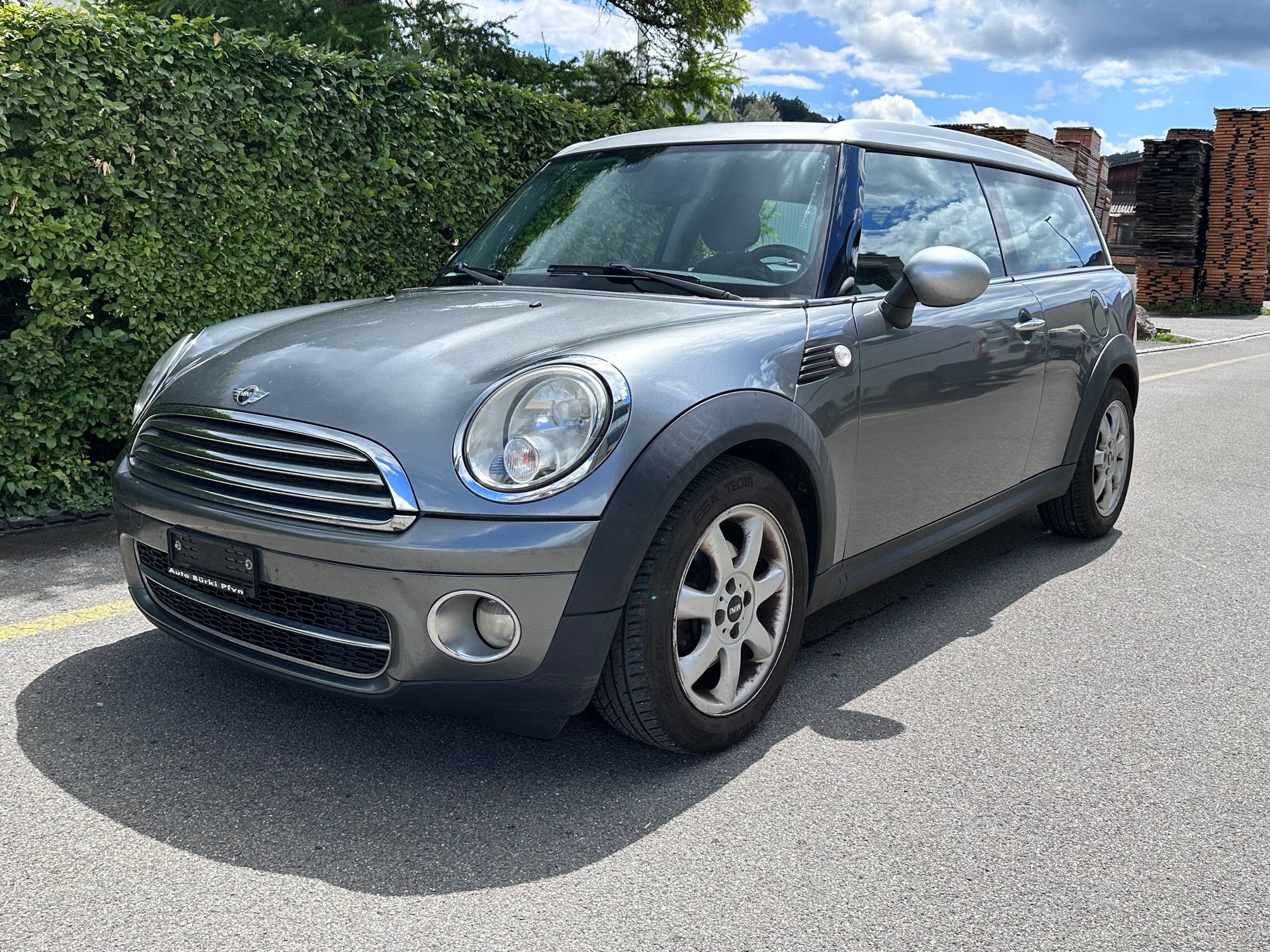 MINI CLUBMAN-image-0