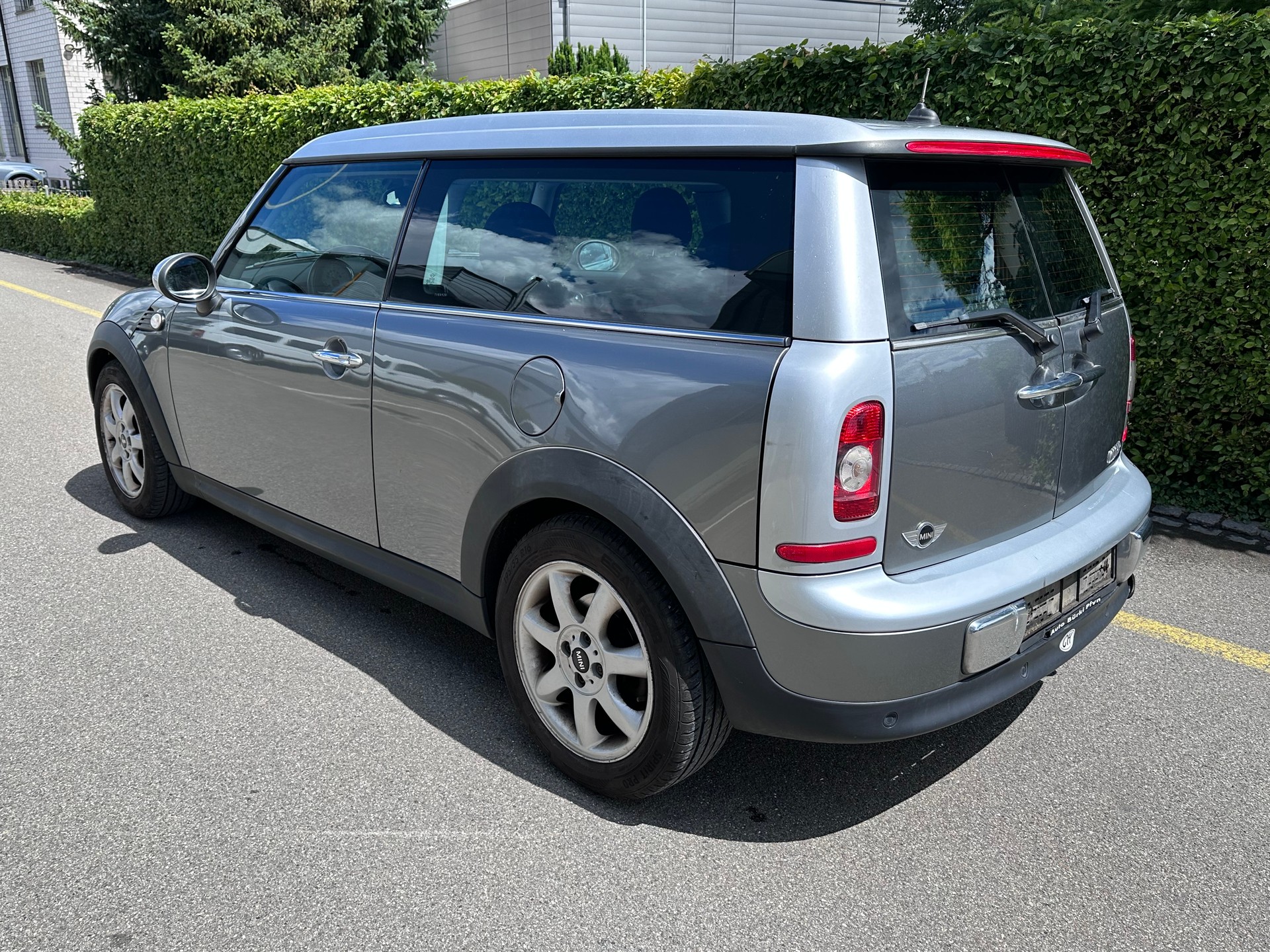 MINI CLUBMAN-image-3