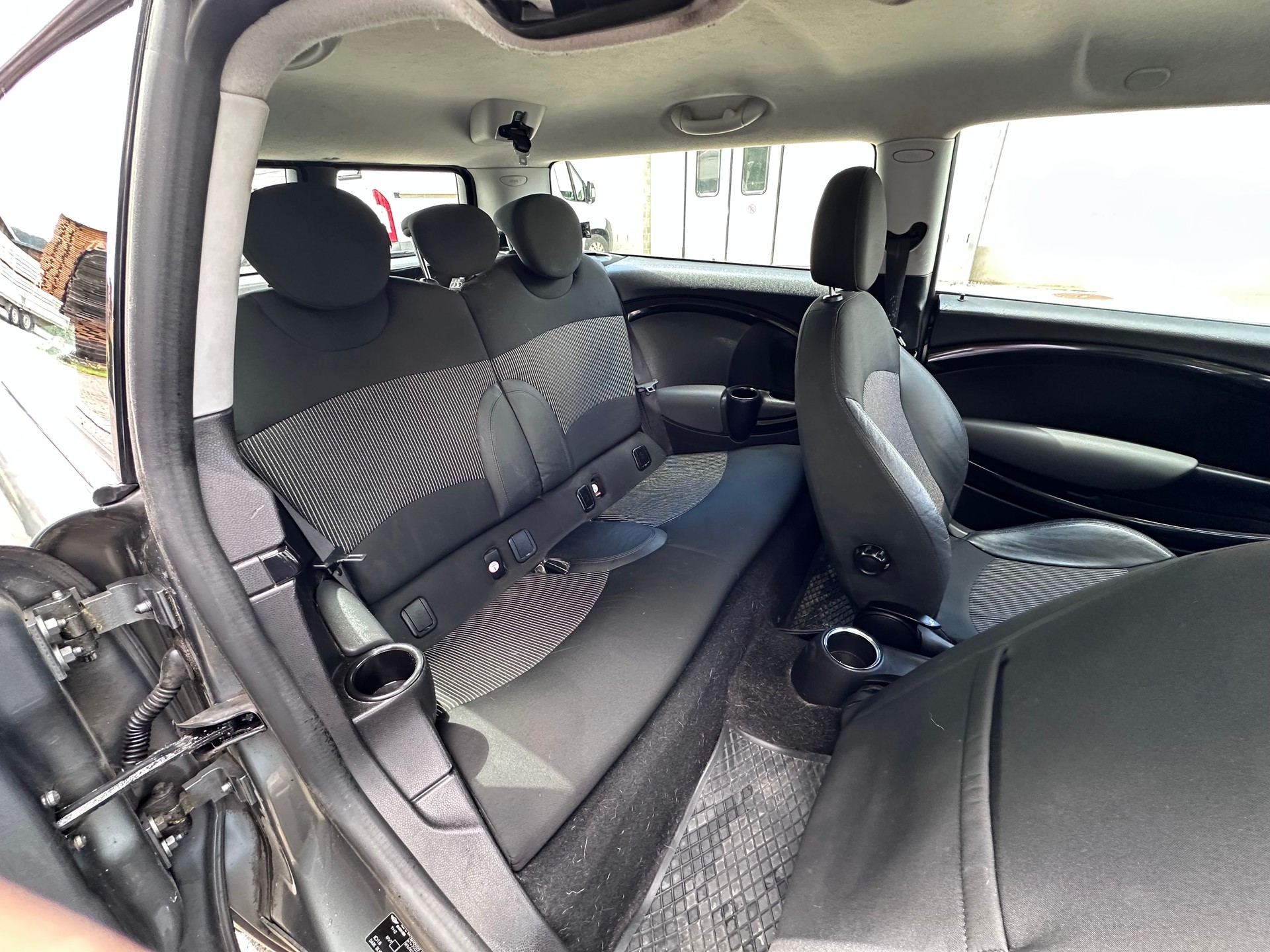 MINI CLUBMAN-image-14
