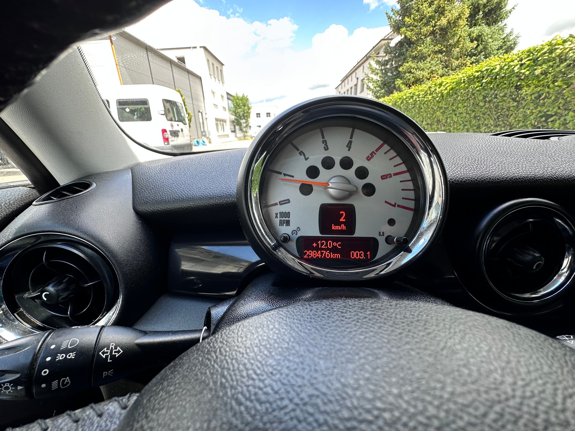 MINI CLUBMAN-image-10