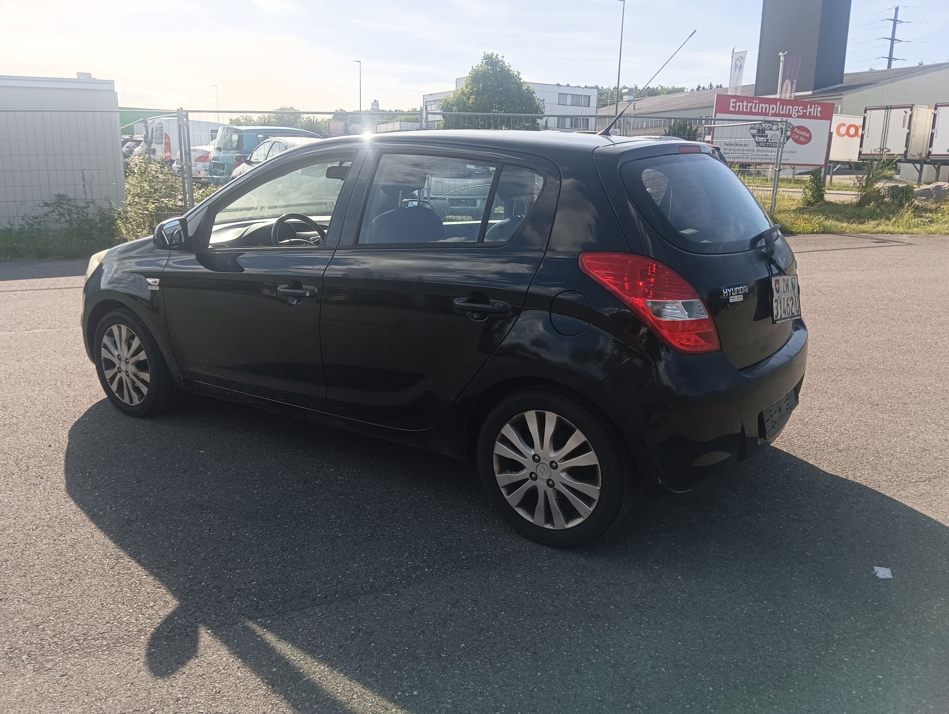 HYUNDAI i20 1.6 Premium-image-1