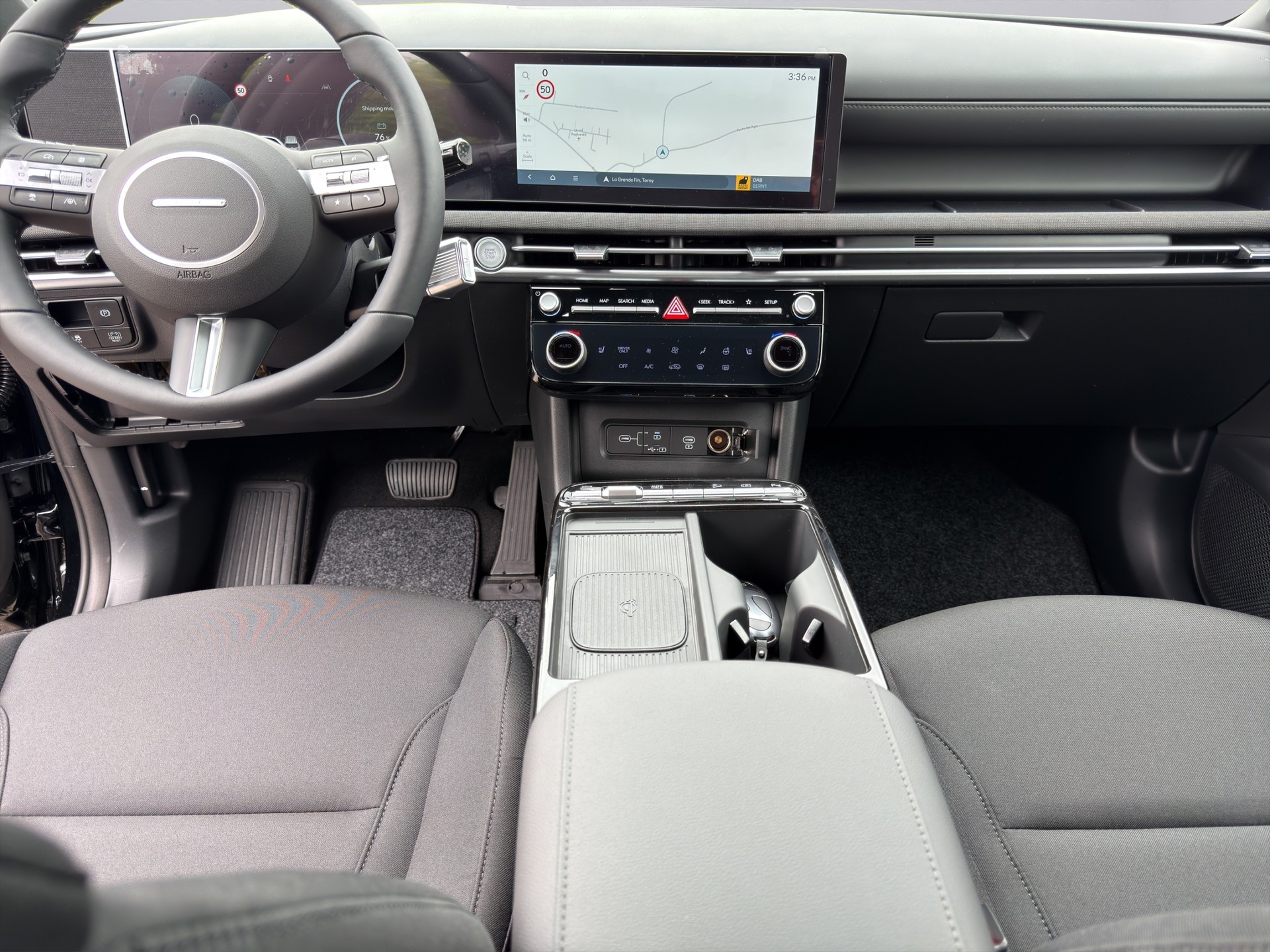 HYUNDAI Tucson 1.6 TGDI HEV Origo 4WD-image-9