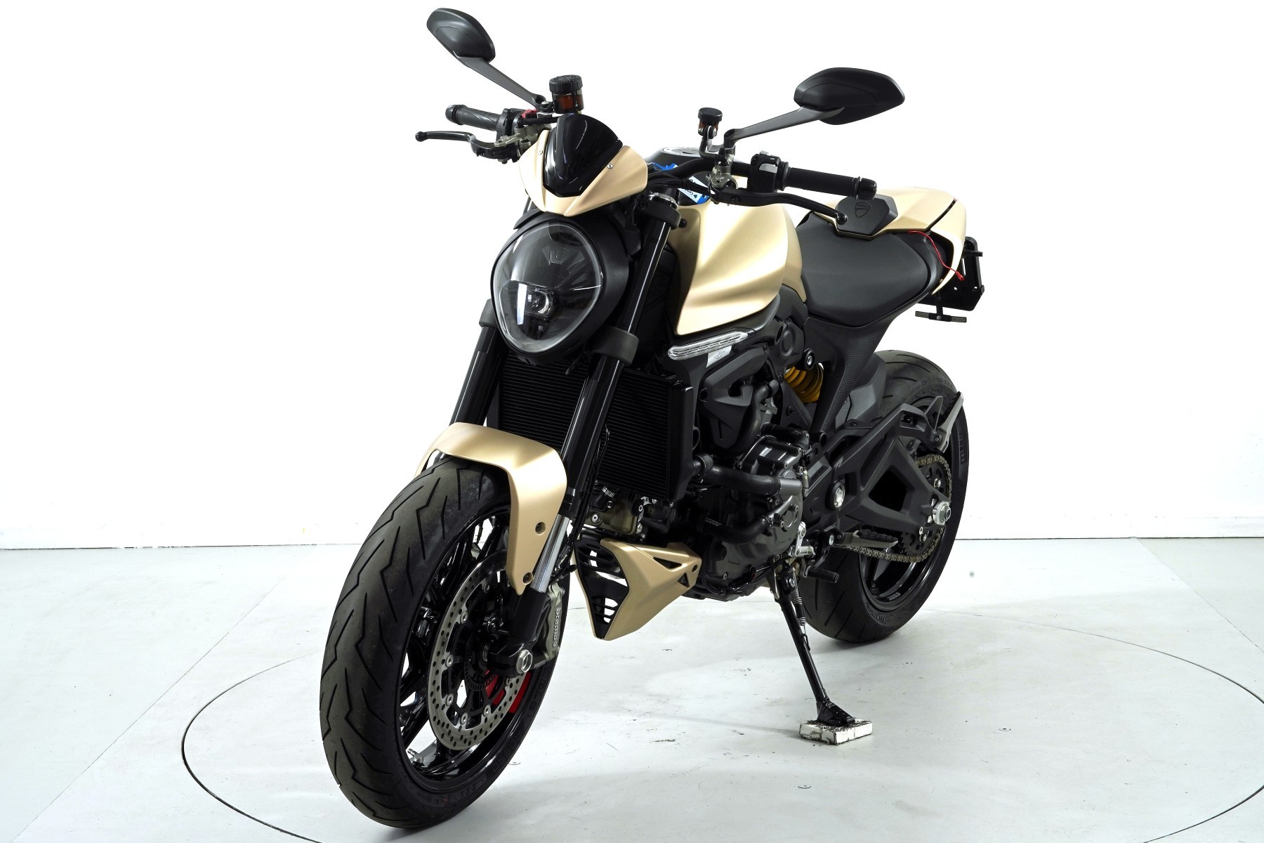 DUCATI 937 Monster + ABS-showroom-element-2