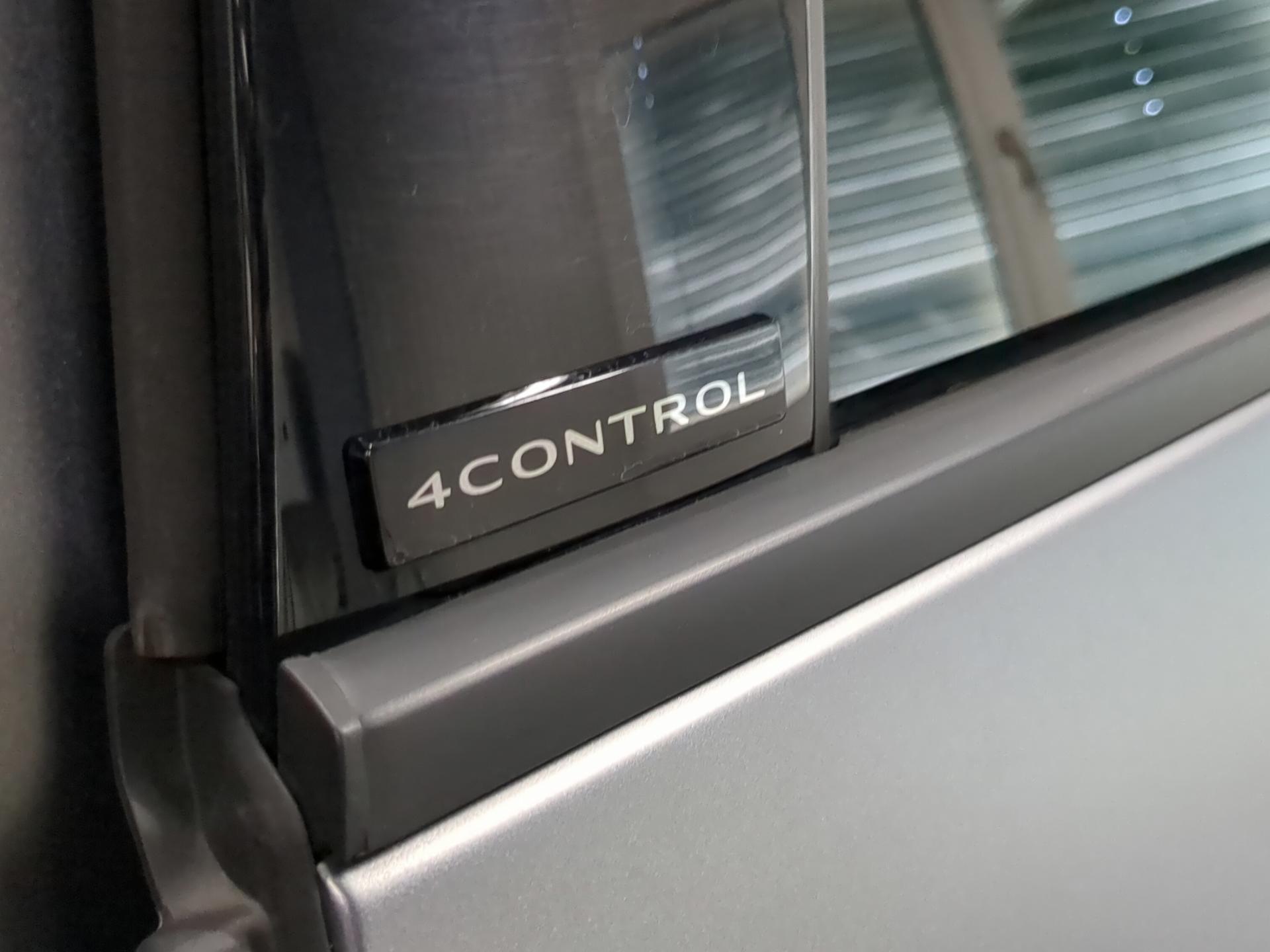 RENAULT Austral 1.2 HEV 200 Iconic Esprit Alpine A-image-18