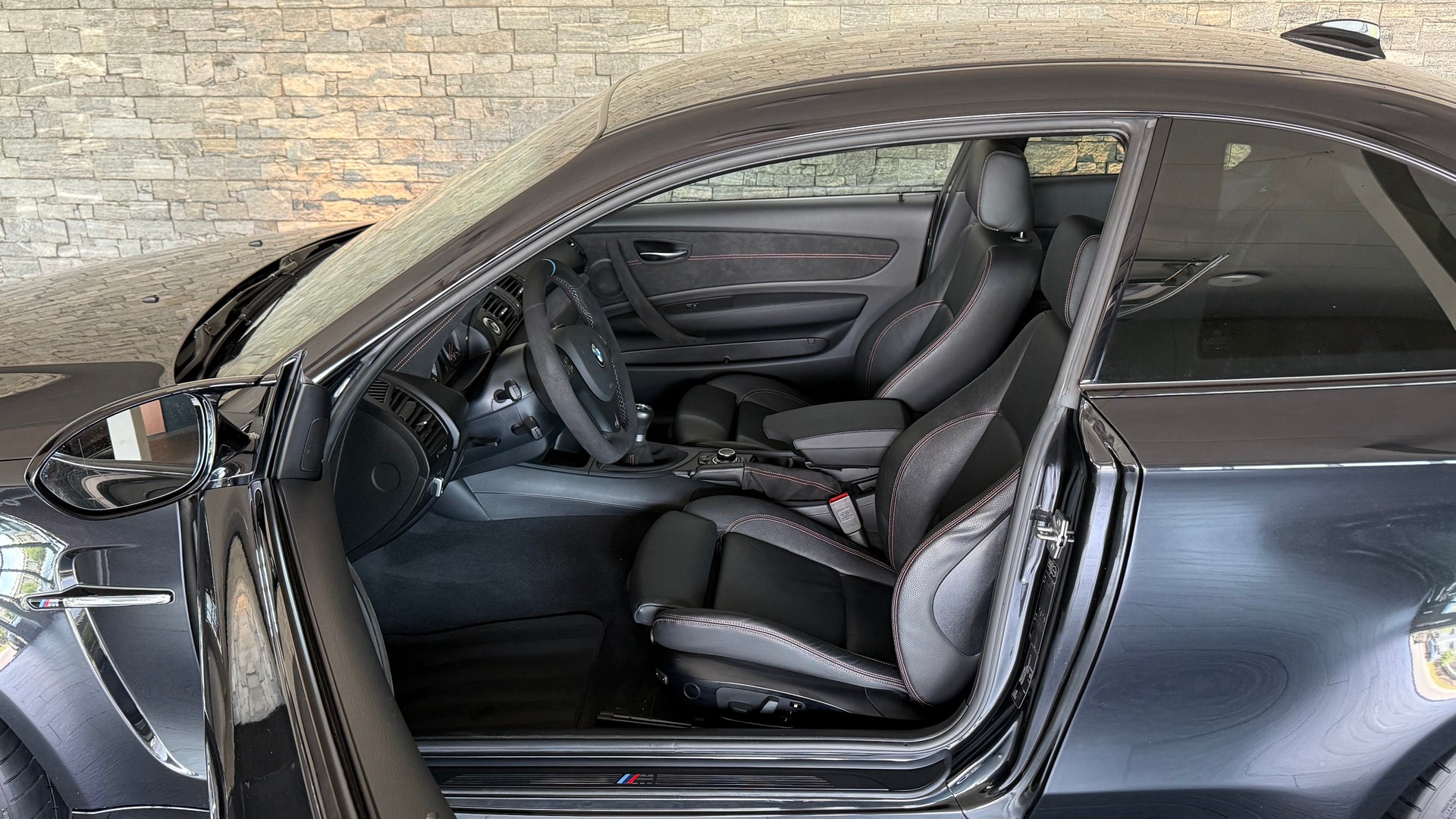 BMW 1er M Coupé-image-12