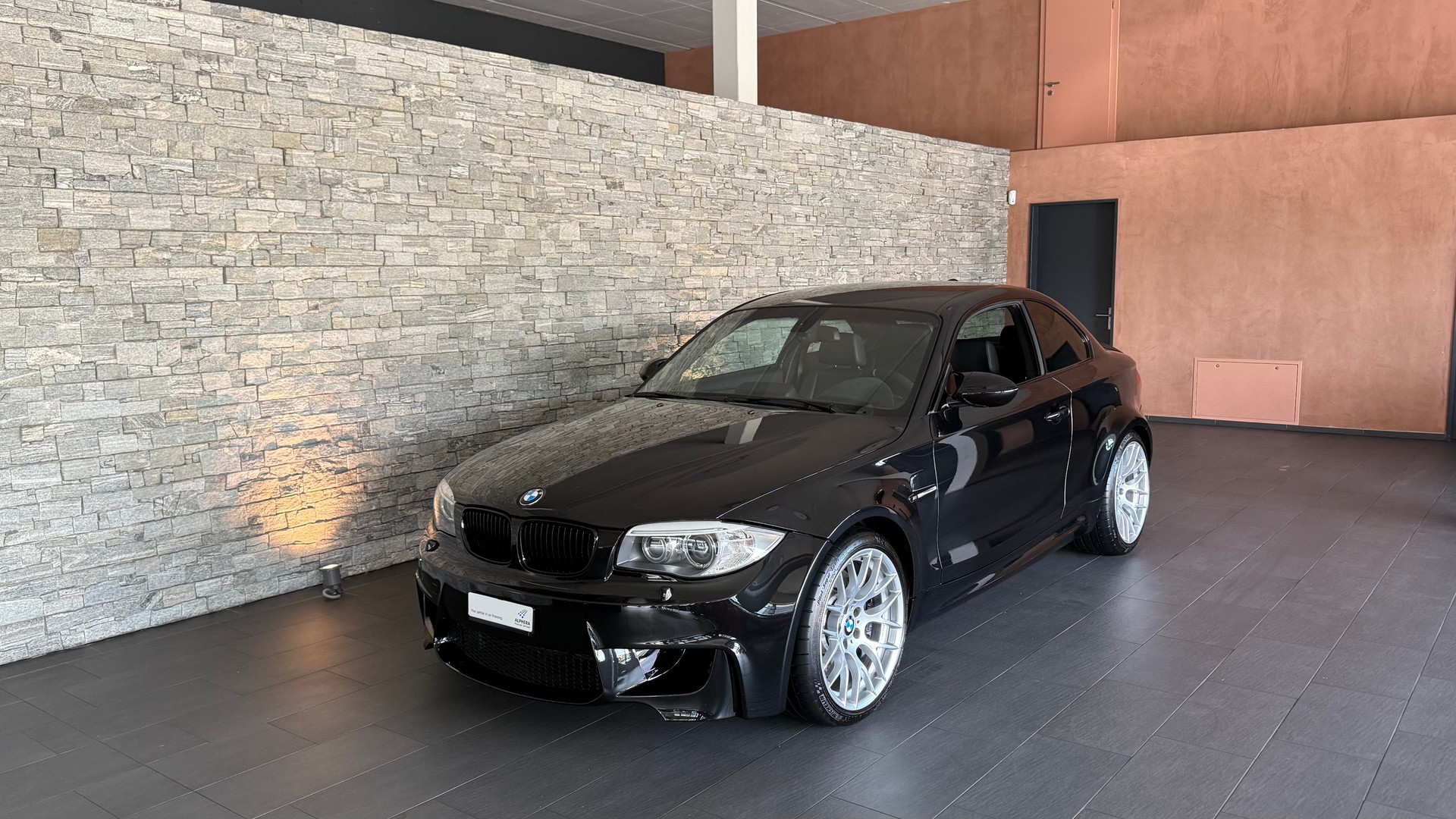 BMW 1er M Coupé-image-1