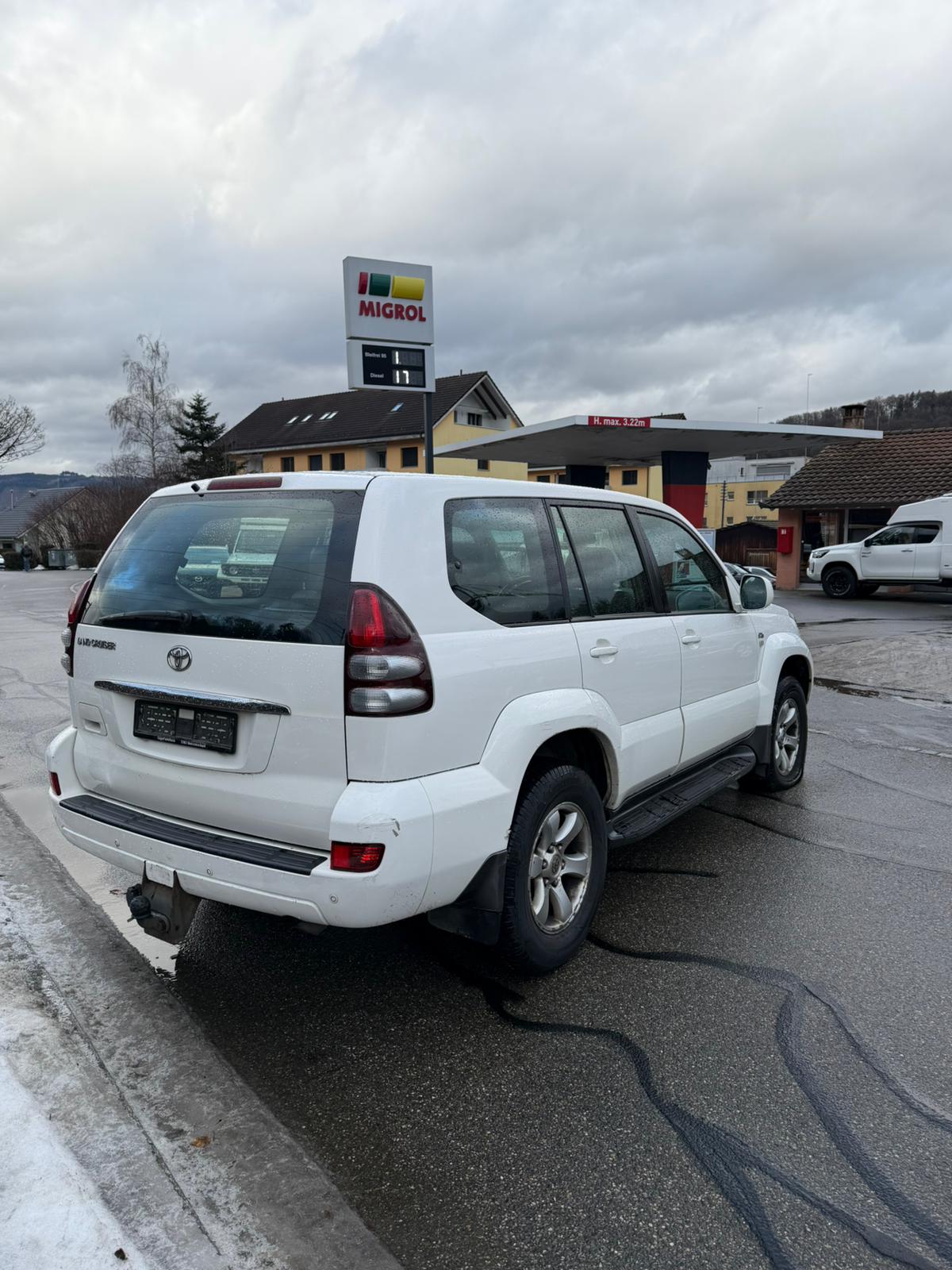 TOYOTA Land Cruiser 3.0 TD Linea Sol-image-2
