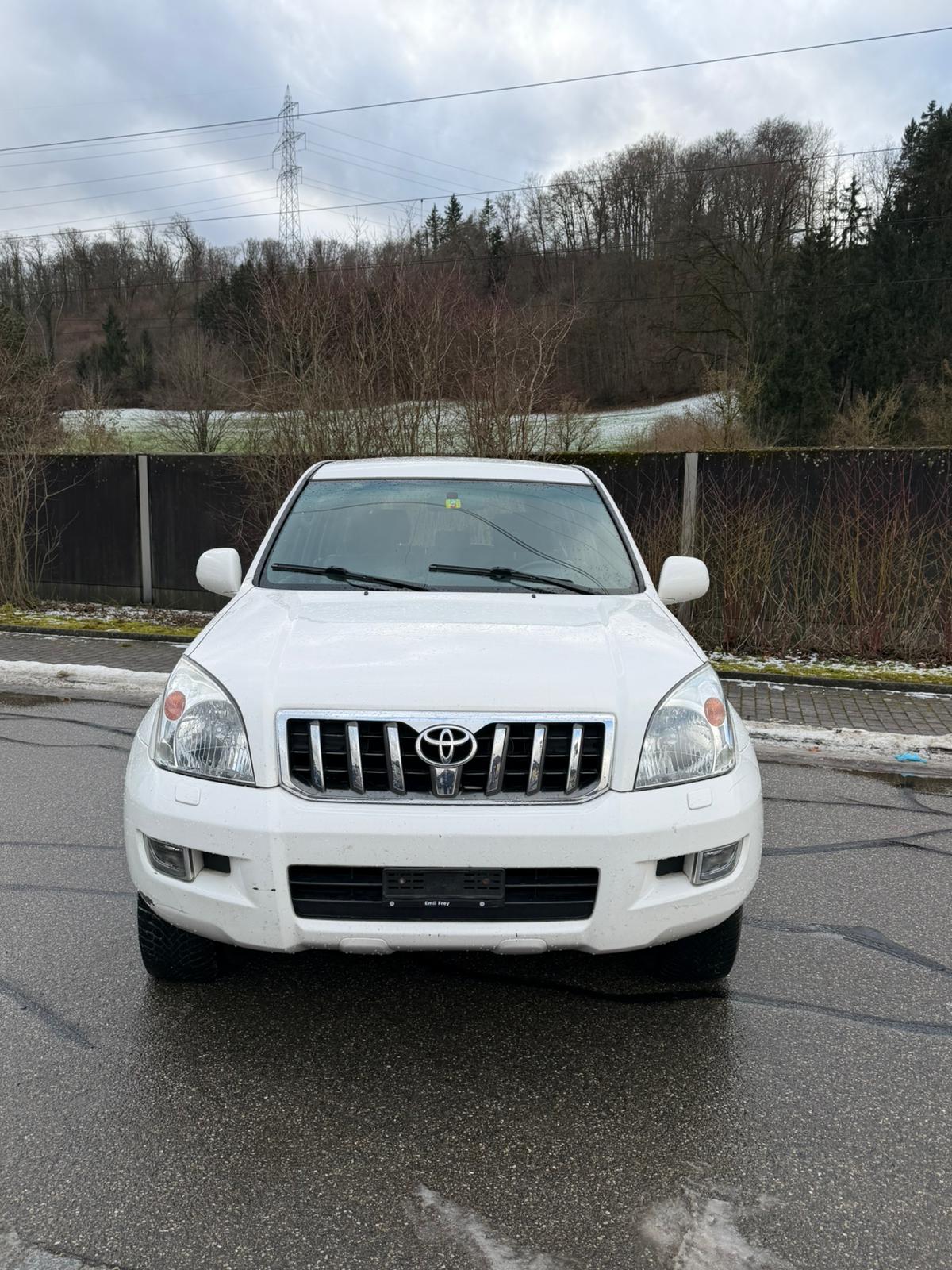 TOYOTA Land Cruiser 3.0 TD Linea Sol