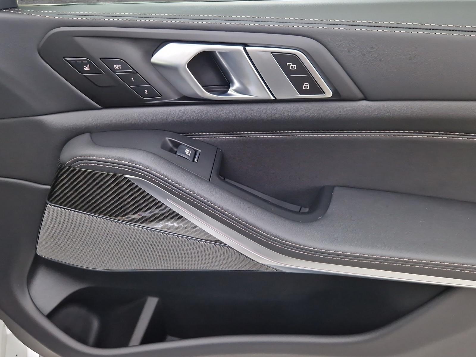 BMW X5 50e xDrive-image-15