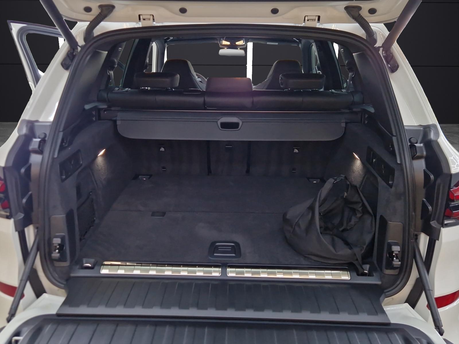 BMW X5 50e xDrive-image-12