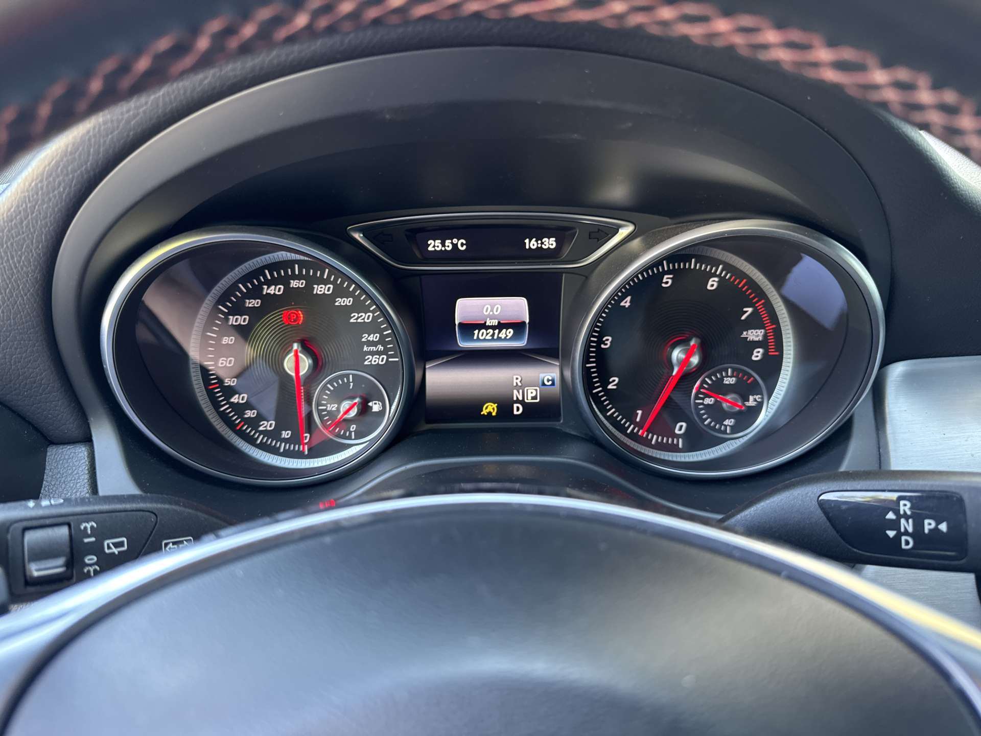 MERCEDES-BENZ GLA 220 AMG Line 4Matic DCT-Automat-image-11