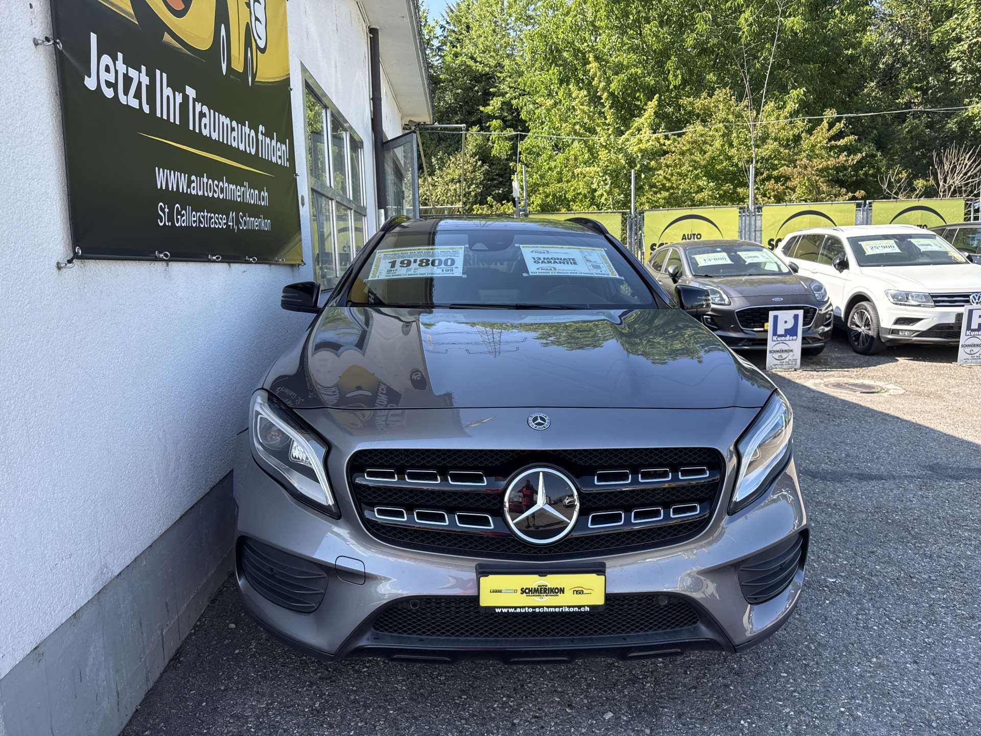 MERCEDES-BENZ GLA 220 AMG Line 4Matic DCT-Automat-image-14