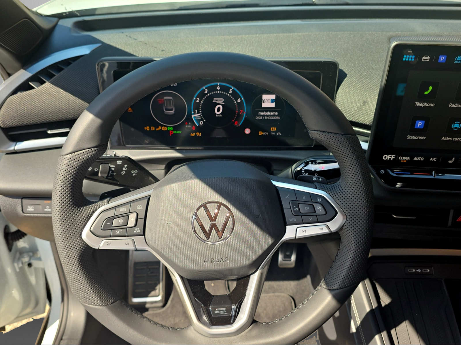 VW T-Roc 1.5 eTSI mHEV R-Line DSG-image-7