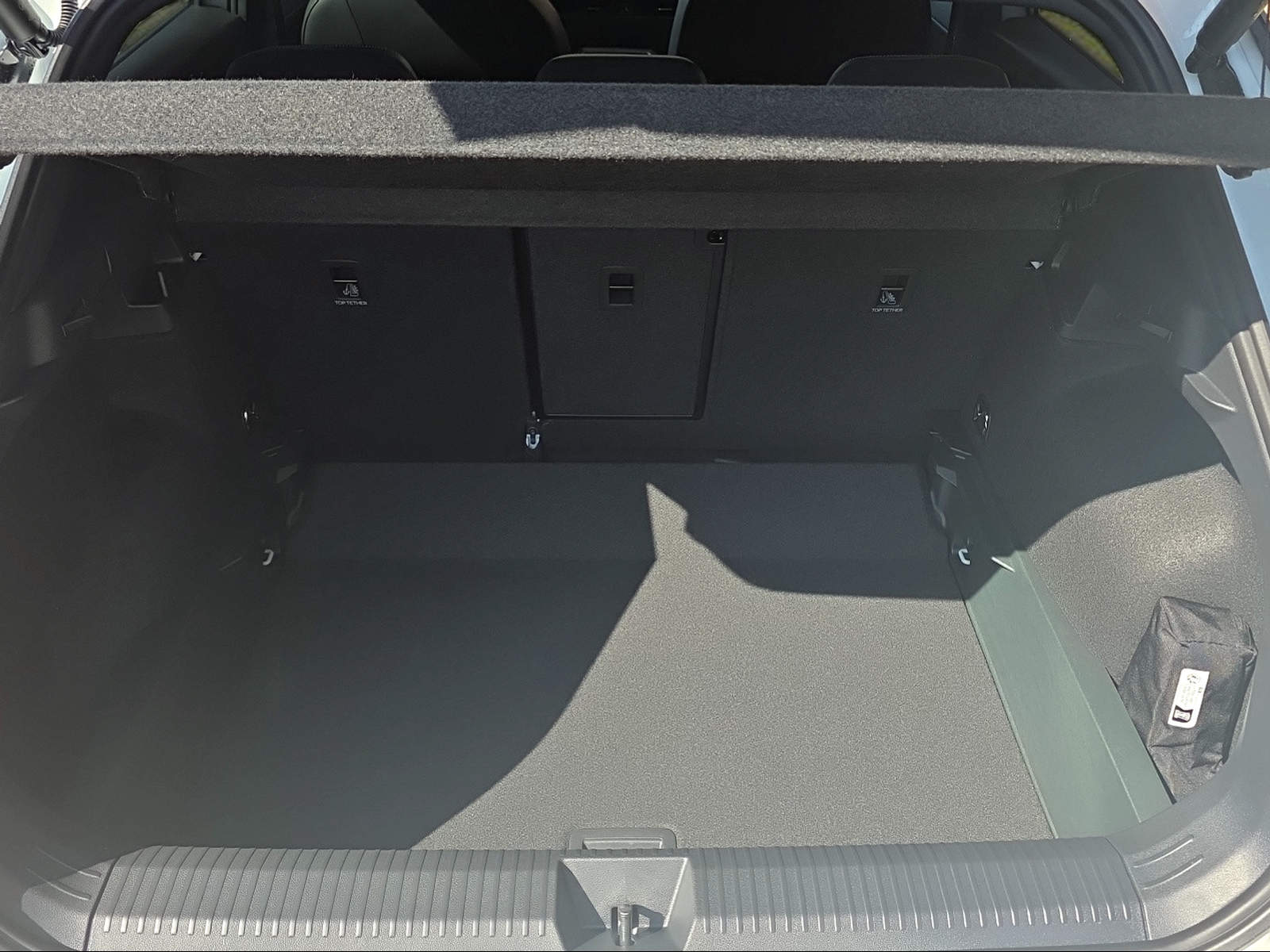 VW T-Roc 1.5 eTSI mHEV R-Line DSG-image-13
