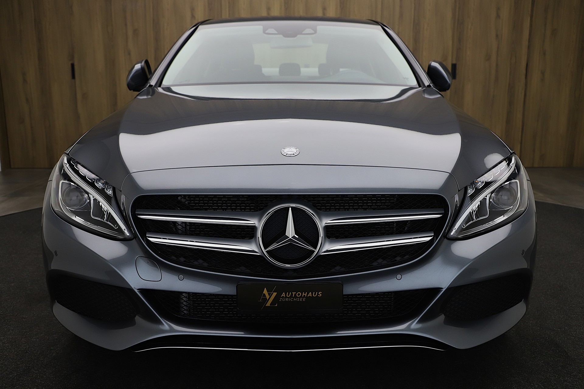 MERCEDES-BENZ C 200 Avantgarde 4Matic 7G-Tronic mit nur 18`000 KM-image-1