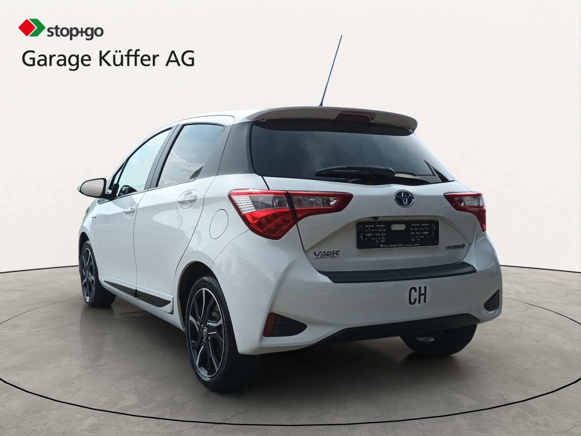 TOYOTA Yaris 1.5 VVT-i Hybrid Trend e-CVT-image-6