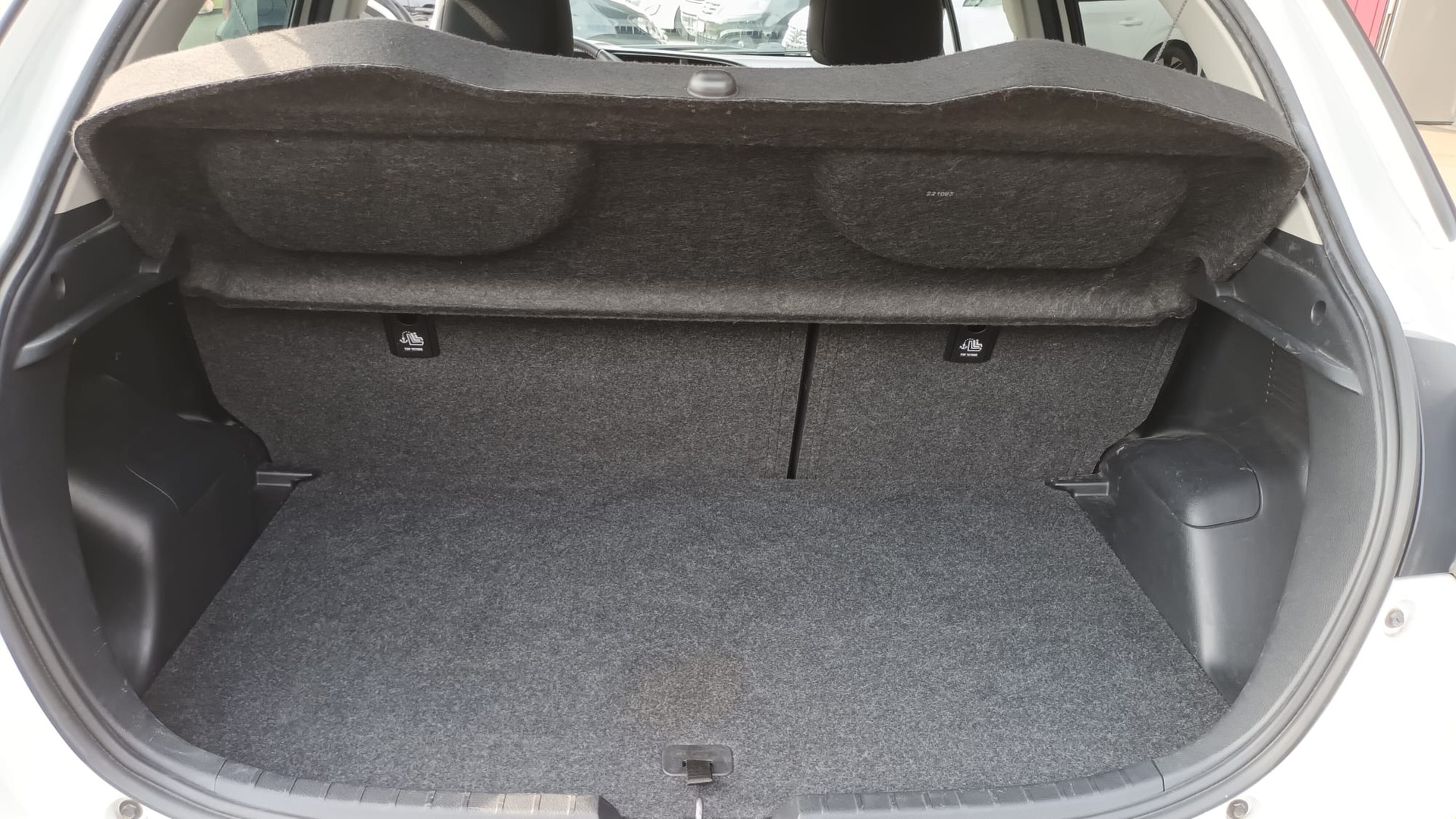 TOYOTA Yaris 1.5 VVT-i Hybrid Trend e-CVT-image-14