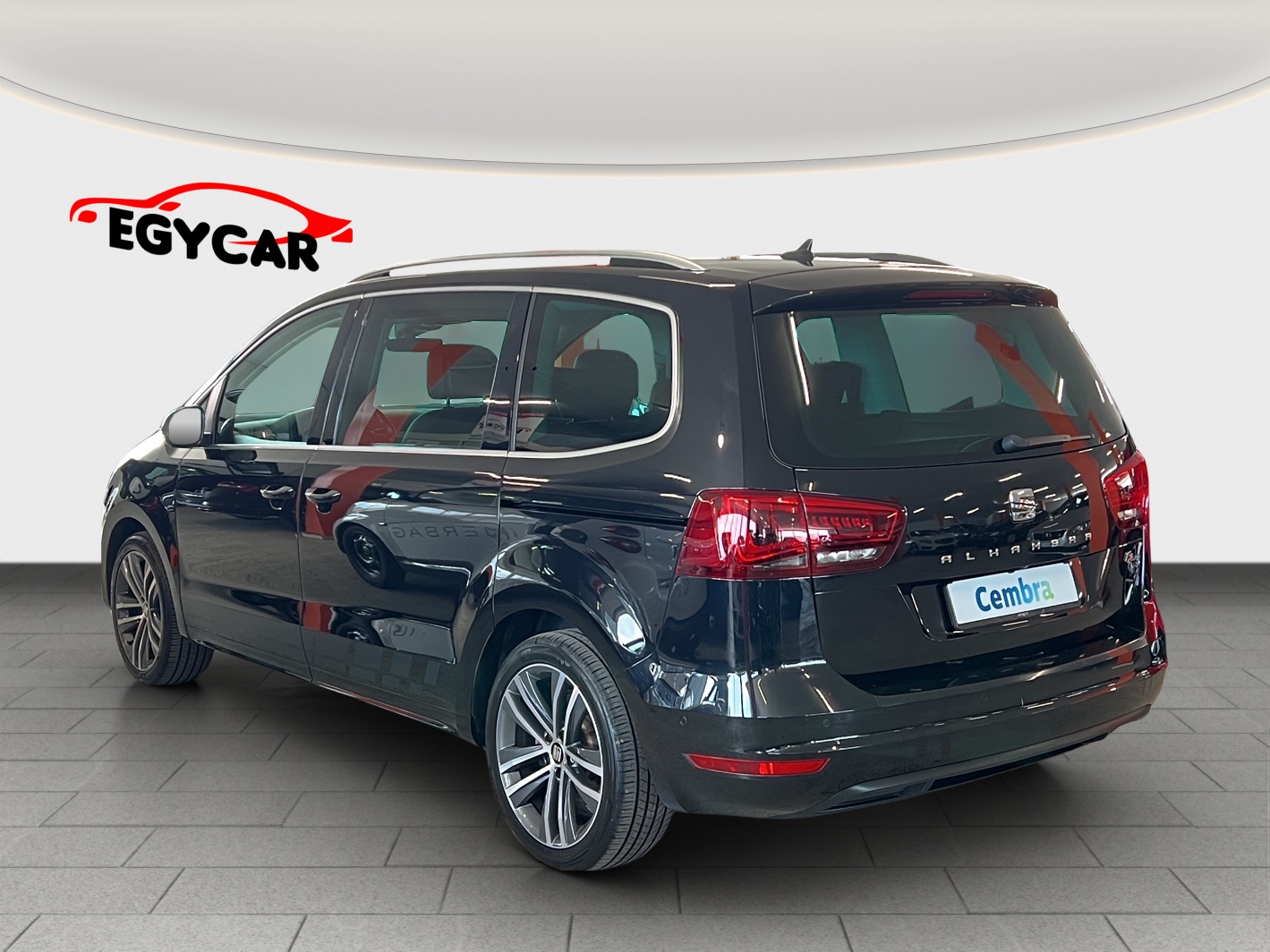 SEAT Alhambra 2.0 TDI 4Drive SWISS FR-image-4