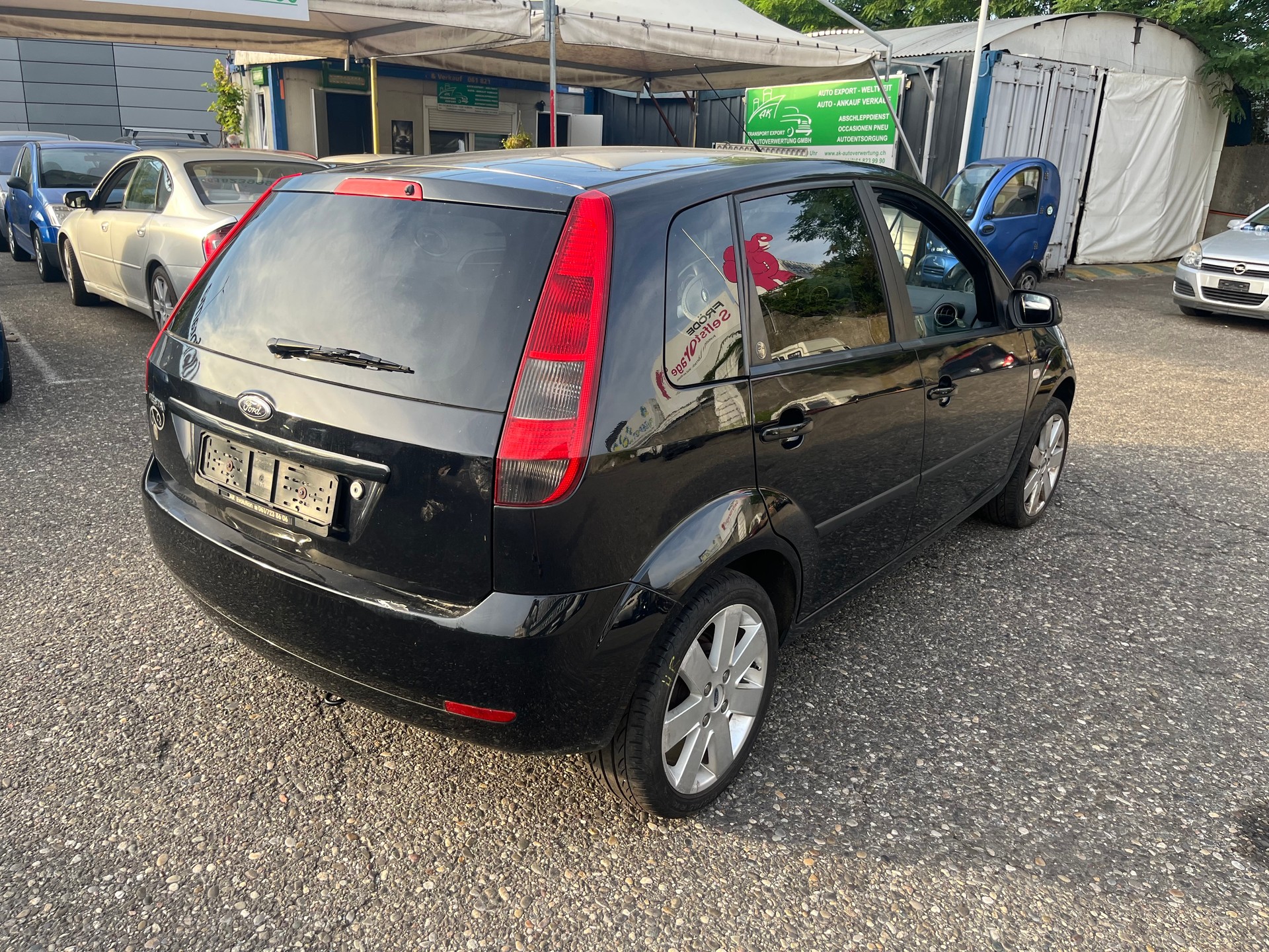 FORD Fiesta 1.6 16V Trend-image-2