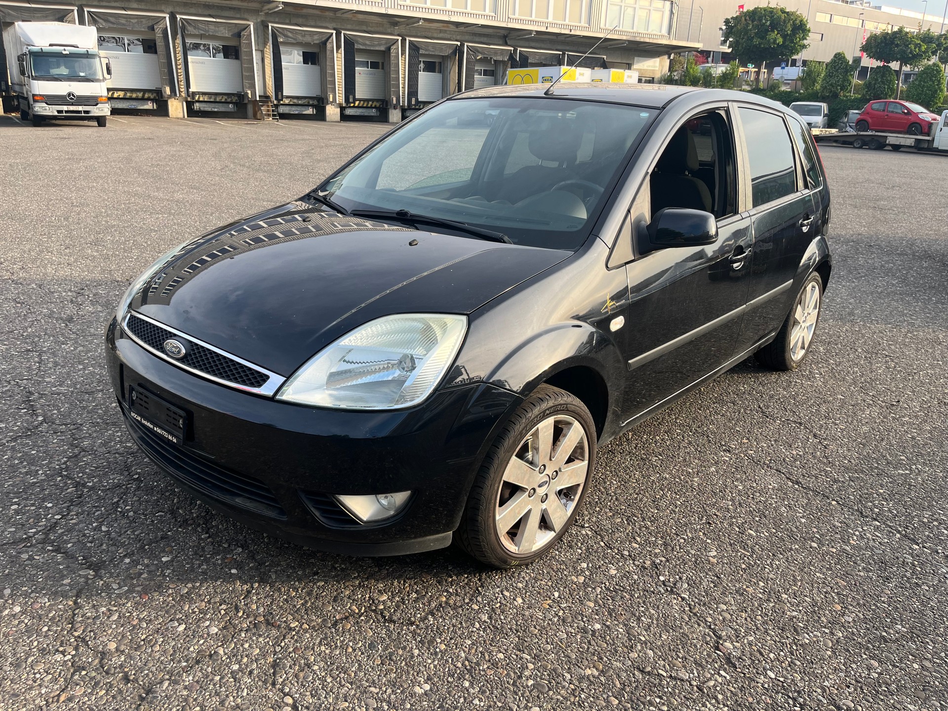 FORD Fiesta 1.6 16V Trend-image-0