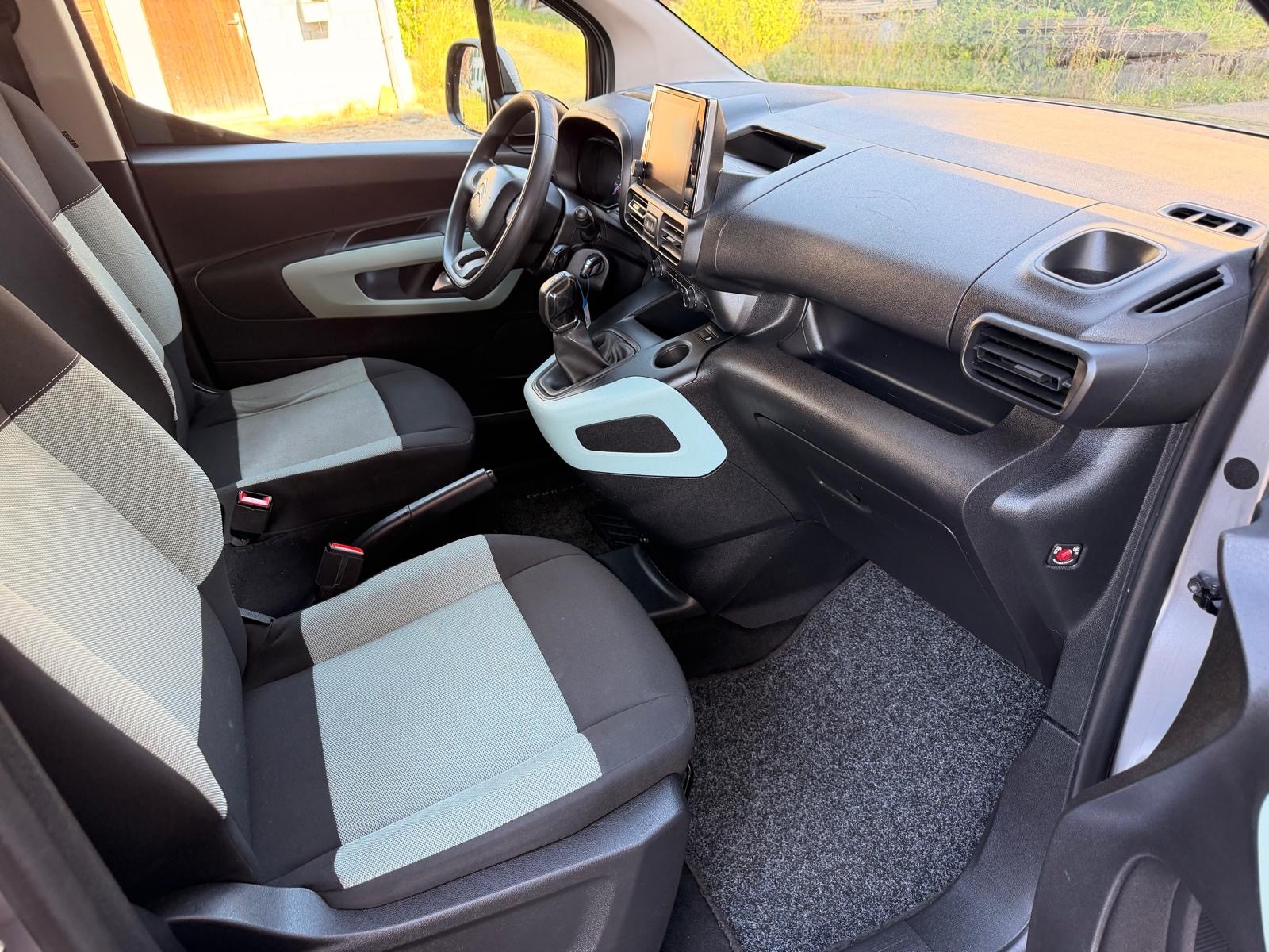 CITROEN Berlingo 1.5 BlueHDi Live-image-11