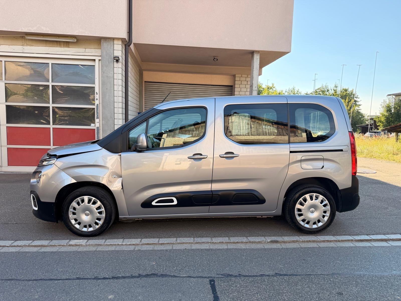 CITROEN Berlingo 1.5 BlueHDi Live-image-5