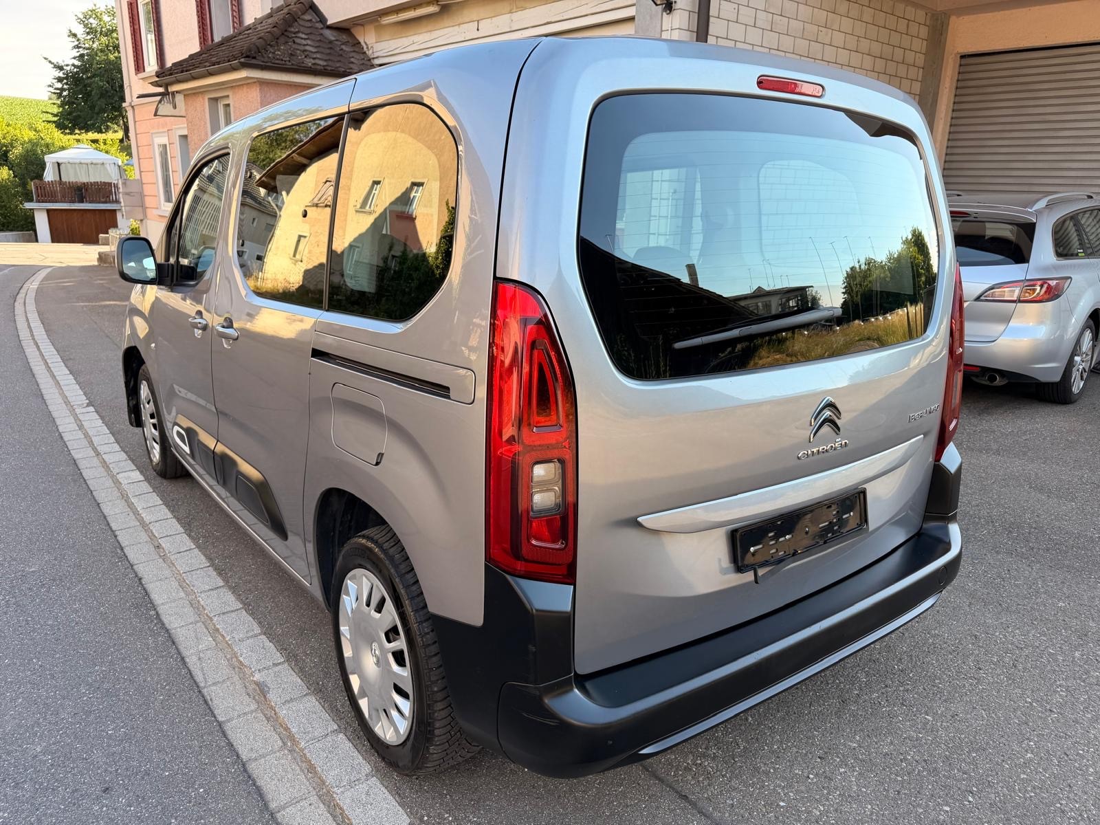CITROEN Berlingo 1.5 BlueHDi Live-image-4