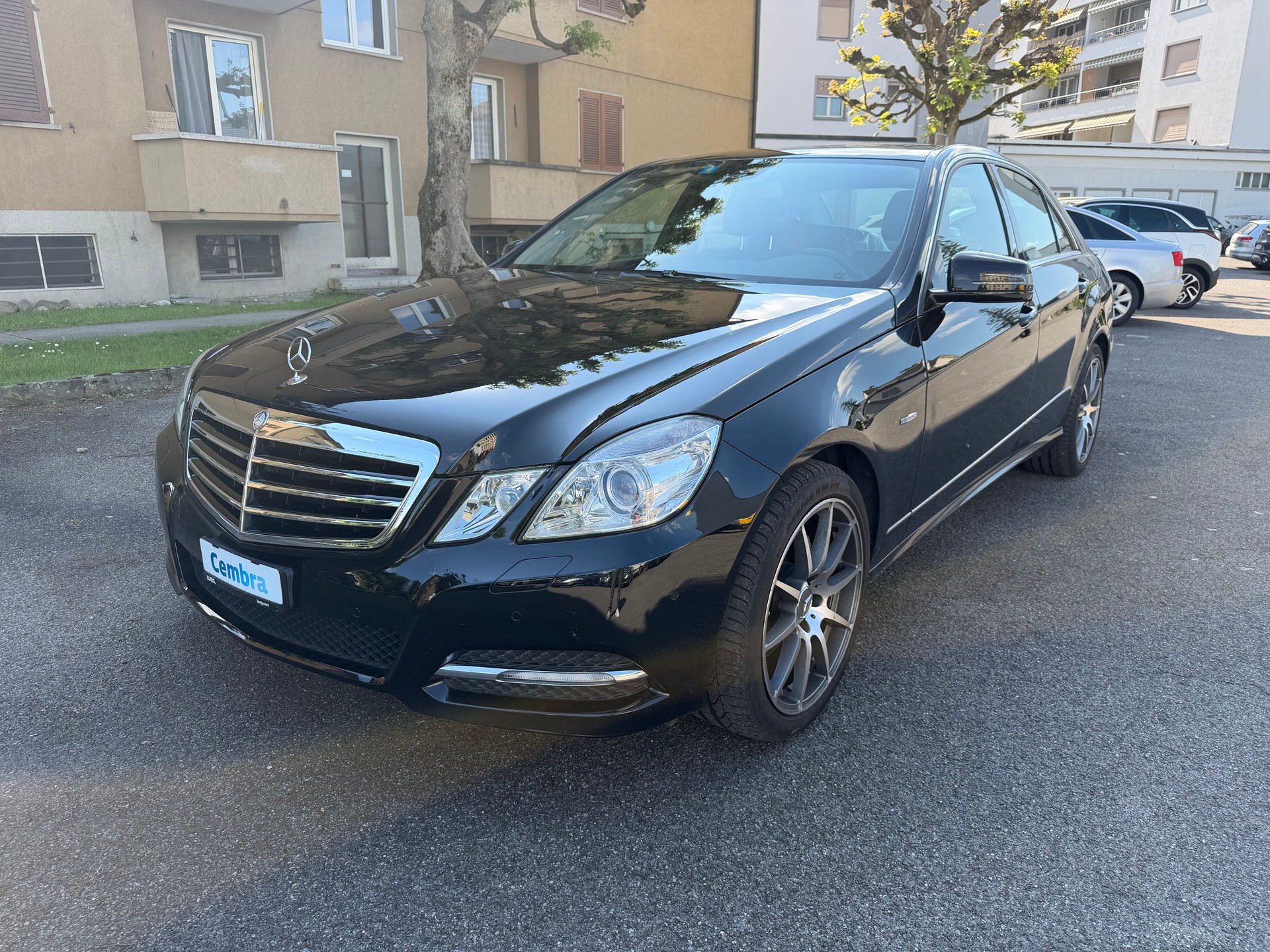 MERCEDES-BENZ E 350 CGI BlueEfficiency Elégance 4Matic 7G-Tronic-image-0