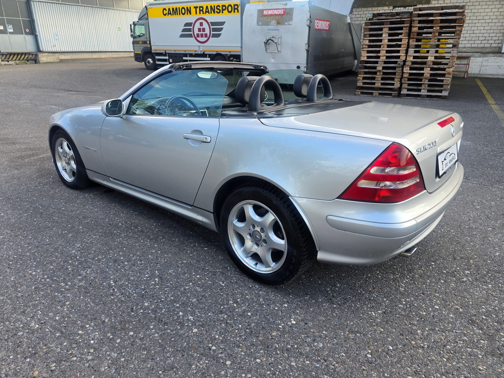 MERCEDES-BENZ SLK 200 Kompressor-image-14