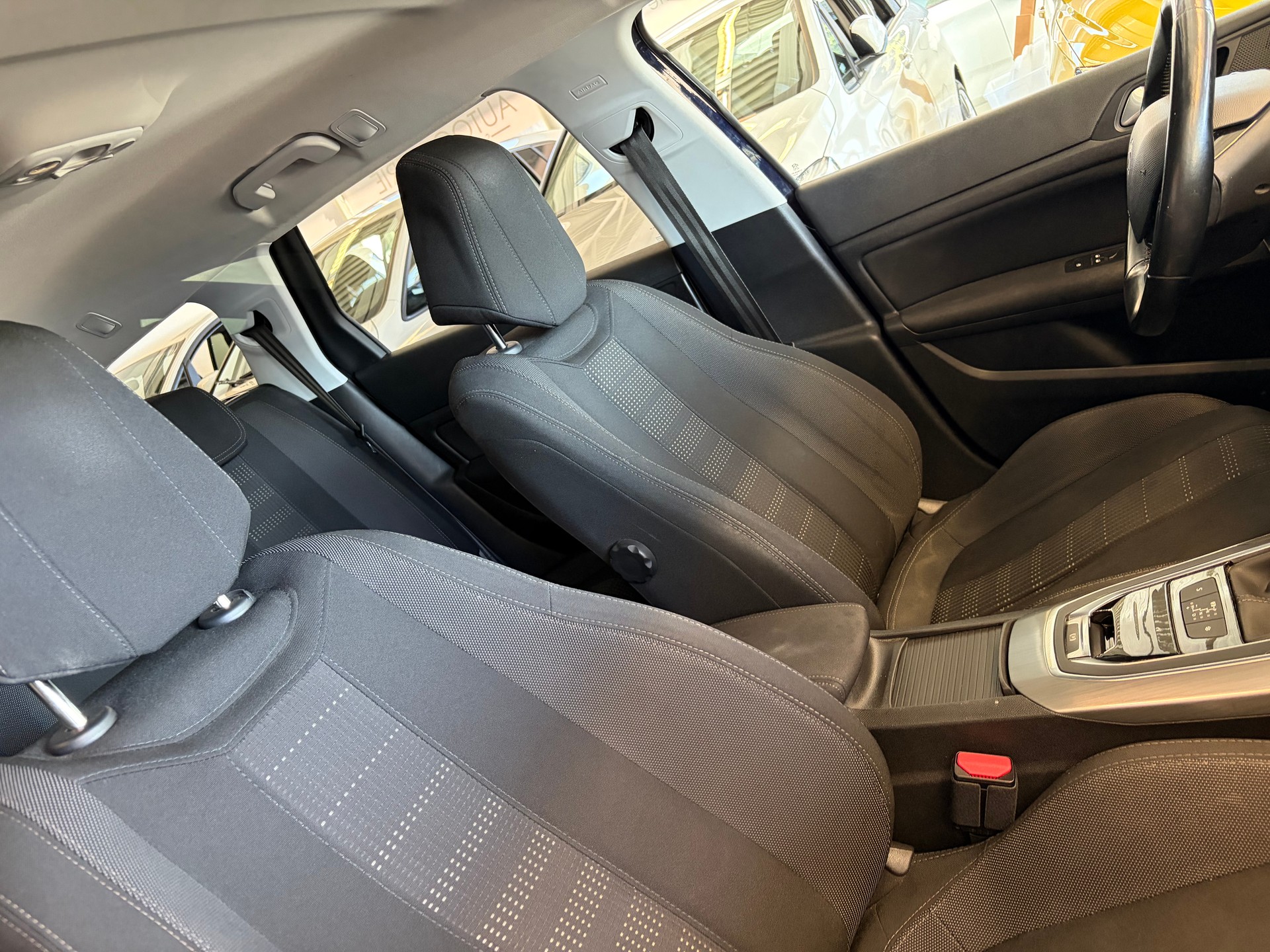 PEUGEOT 308 SW 2.0 BlueHDI Allure Automatic | CH | MFK 05/2025 |-image-28
