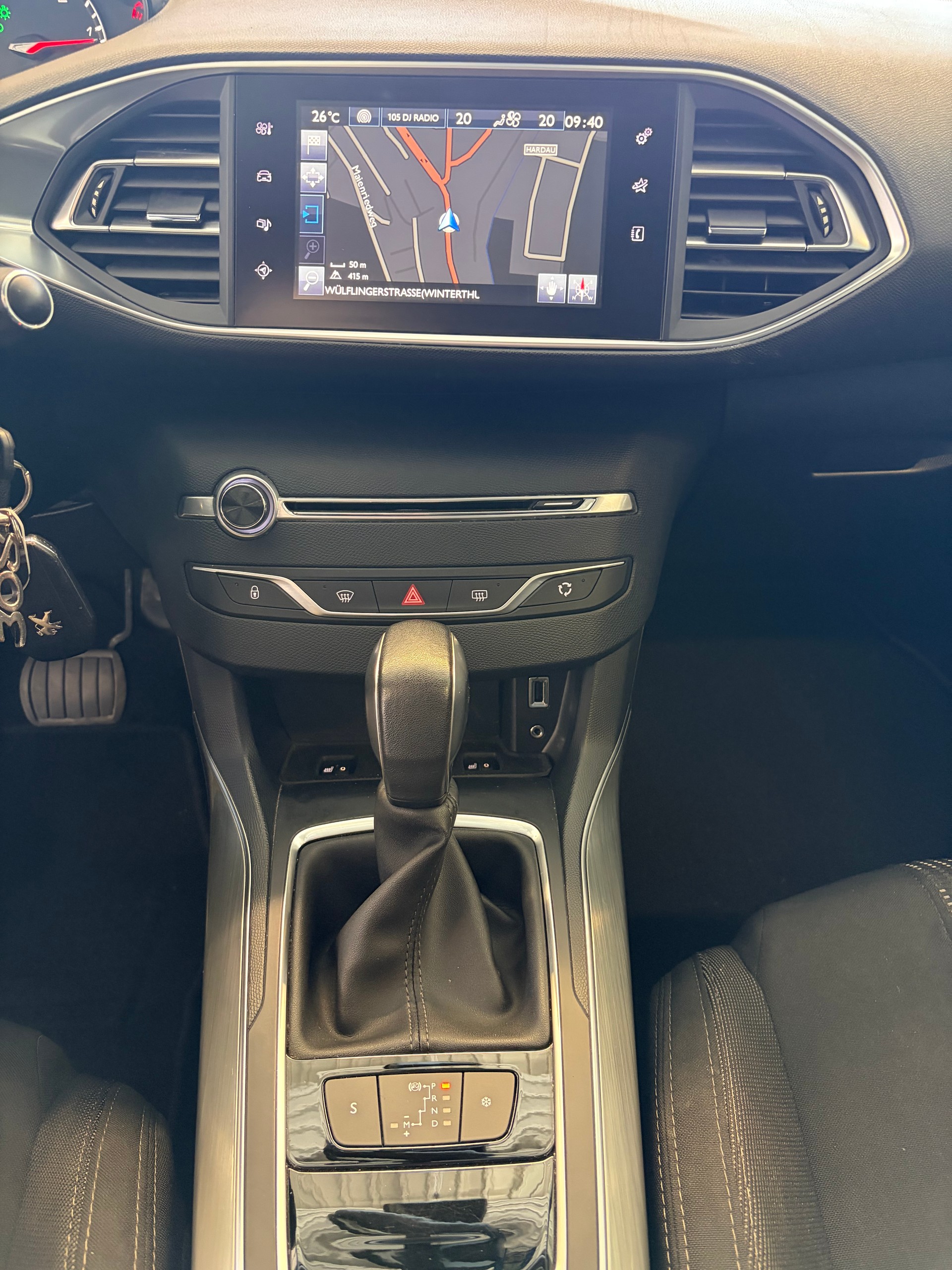 PEUGEOT 308 SW 2.0 BlueHDI Allure Automatic | CH | MFK 05/2025 |-image-17