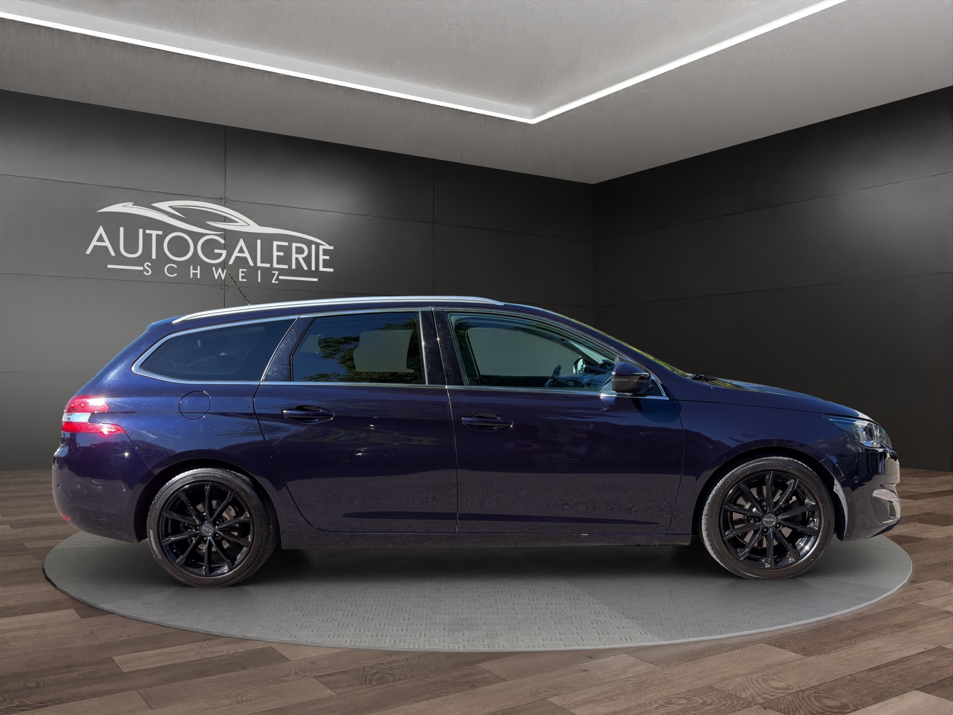 PEUGEOT 308 SW 2.0 BlueHDI Allure Automatic | CH | MFK 05/2025 |-image-4