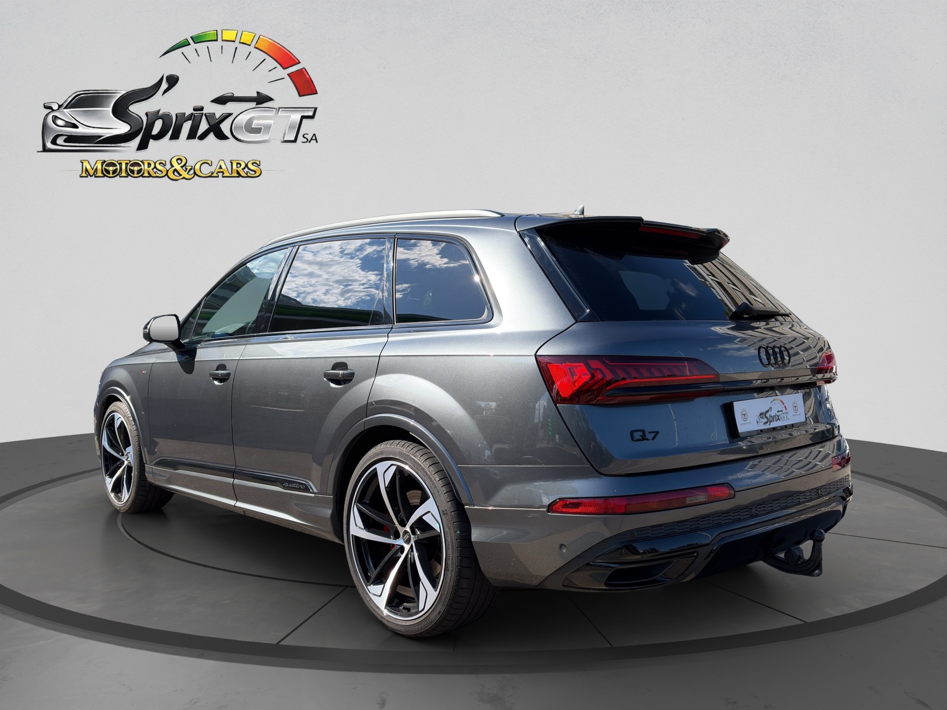 AUDI Q7 50 TDI quattro S Line tiptronic-image-5