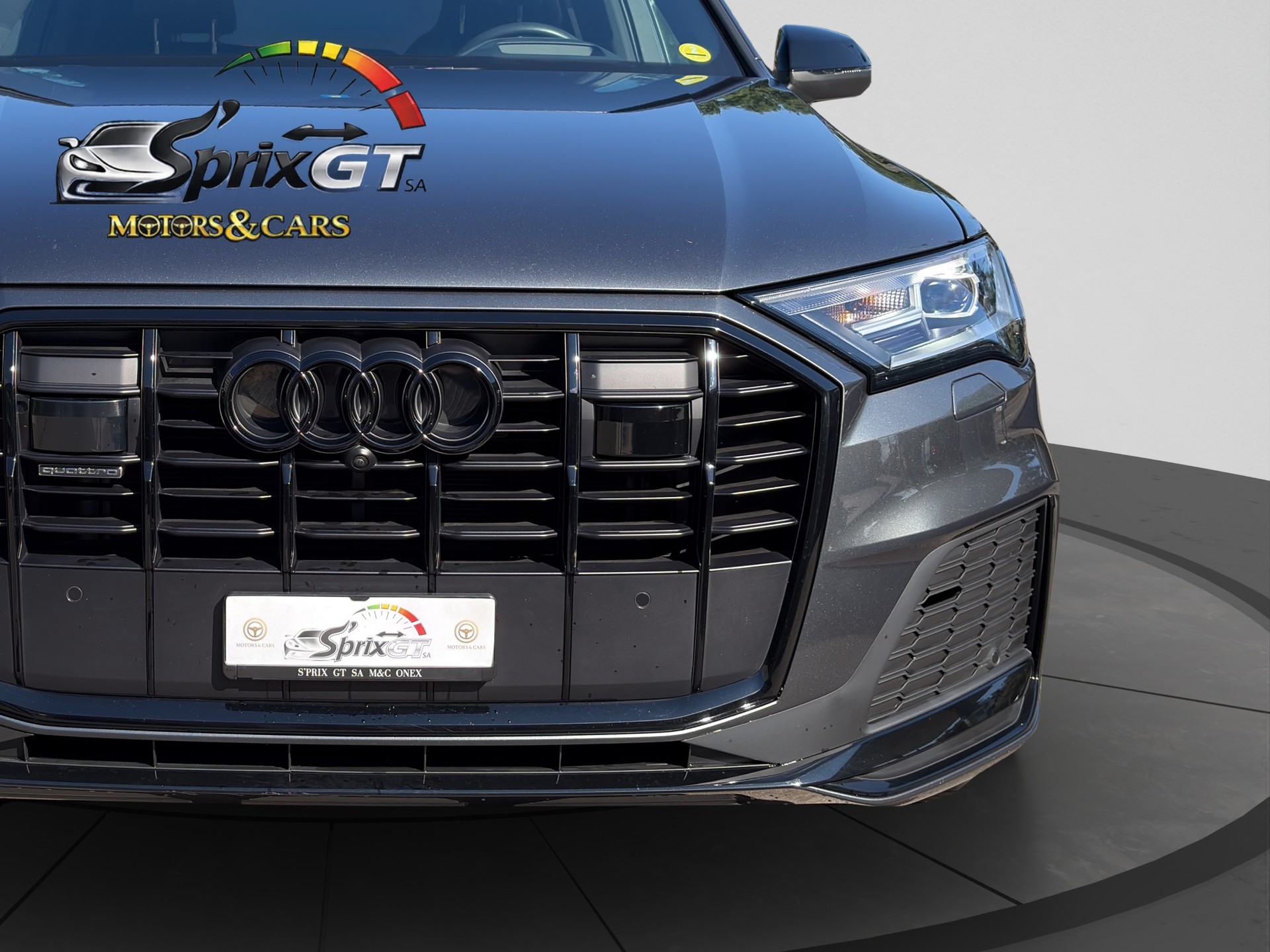 AUDI Q7 50 TDI quattro S Line tiptronic-image-3